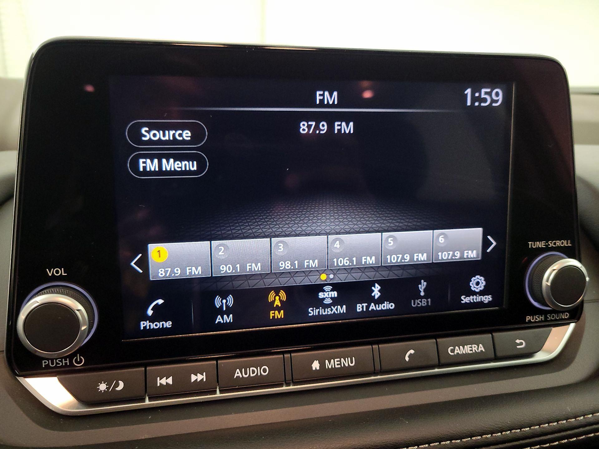 Thumbnail: 2023 Nissan Rogue - 15