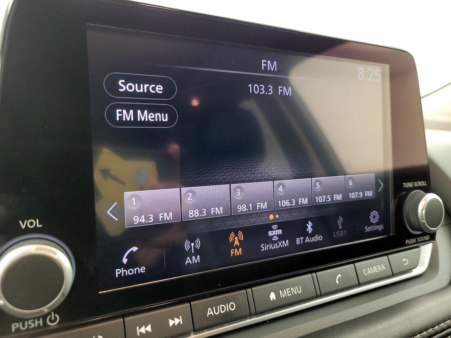 Thumbnail: 2023 Nissan Rogue - 15