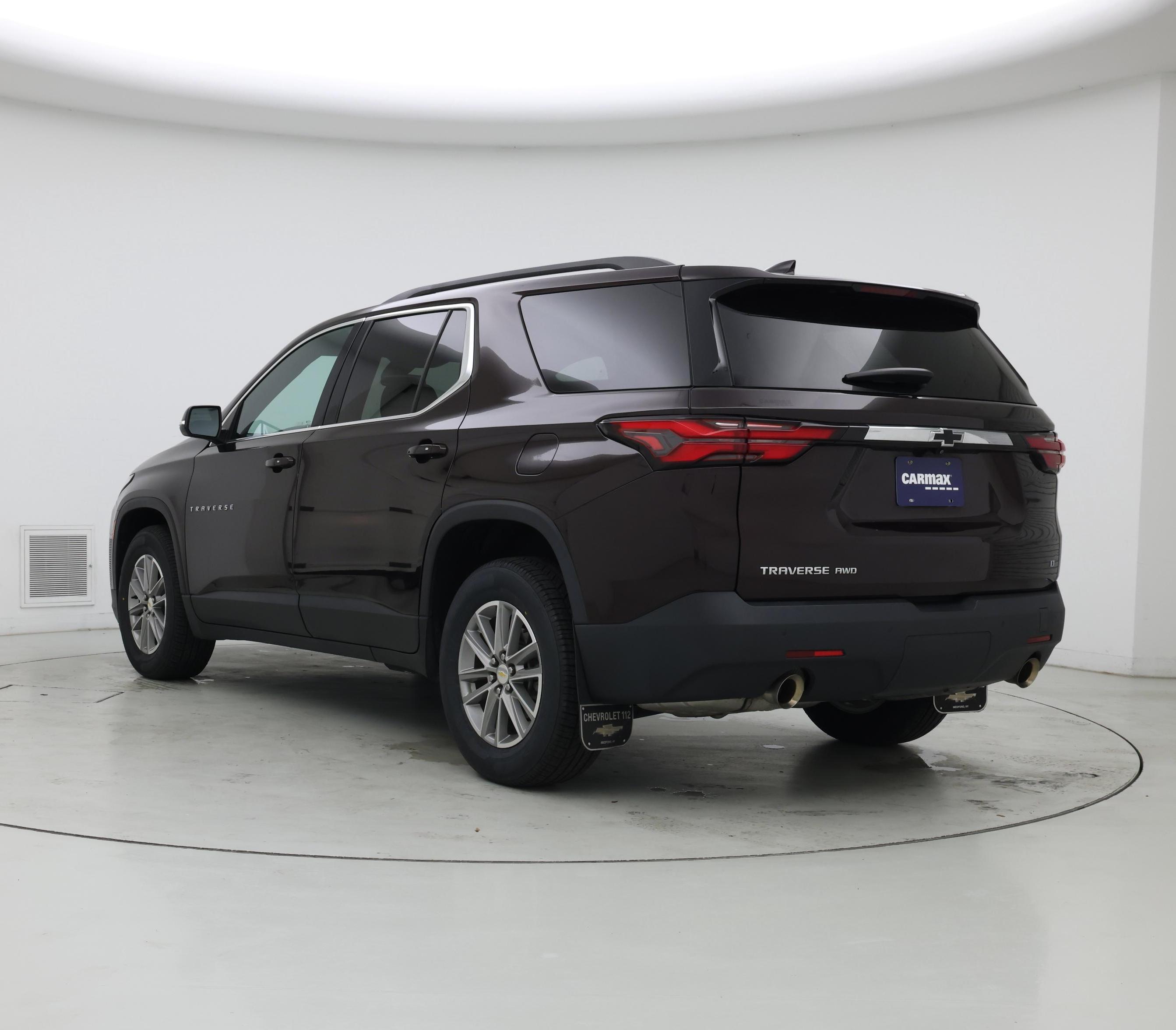 Thumbnail: 2022 Chevrolet Traverse - 2