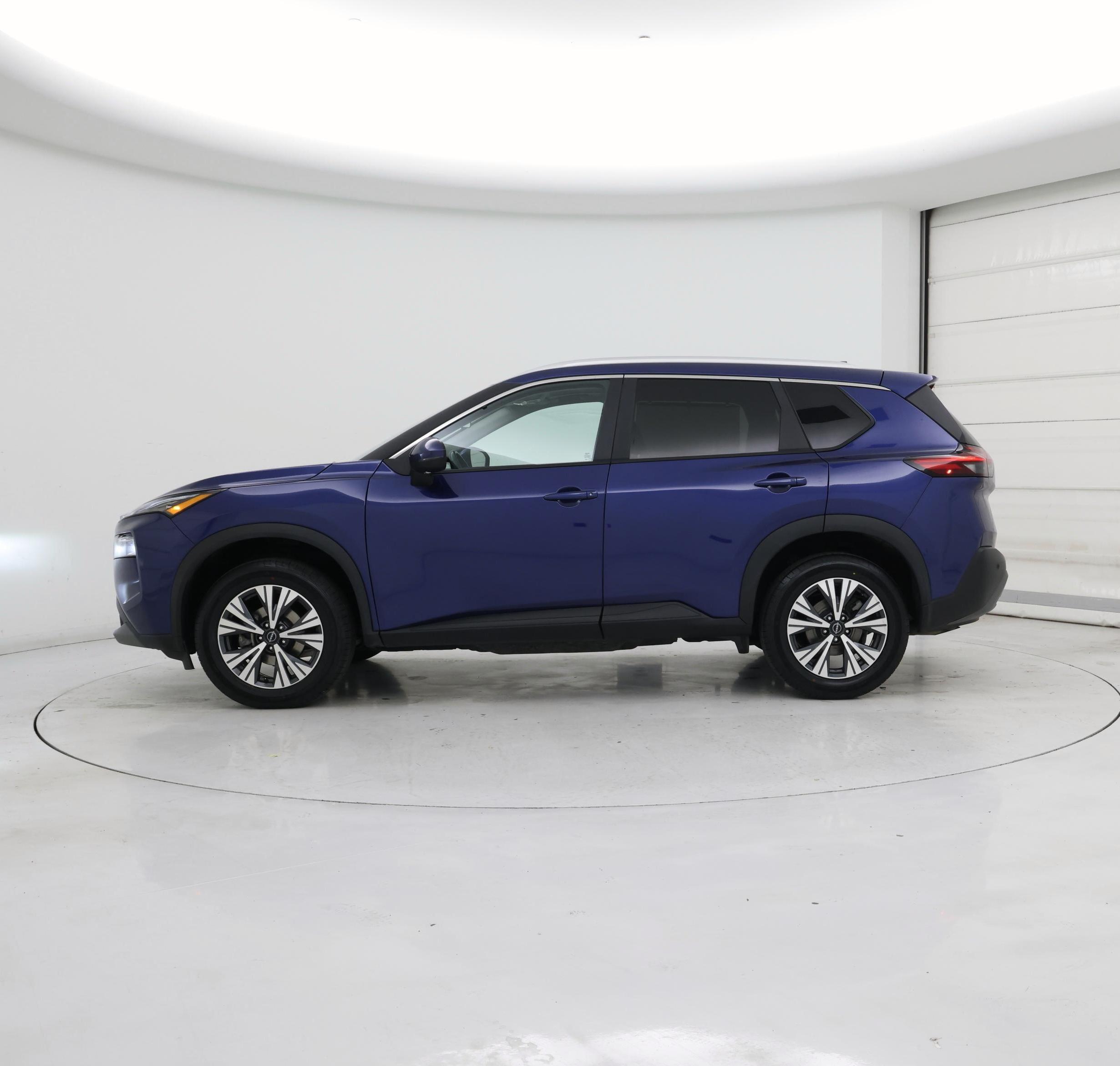 Thumbnail: 2023 Nissan Rogue - 3