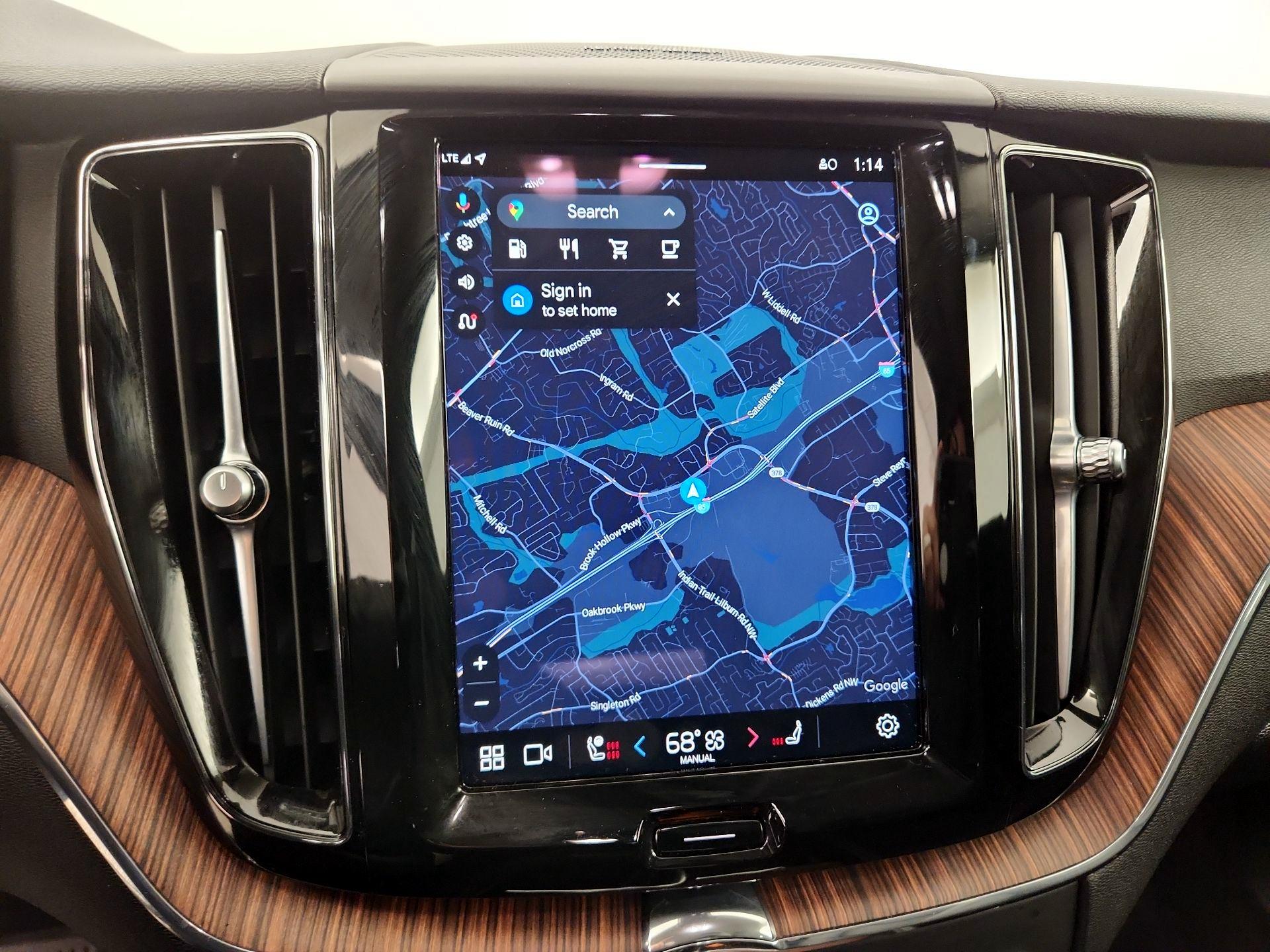 Thumbnail: 2024 Volvo XC60 - 14