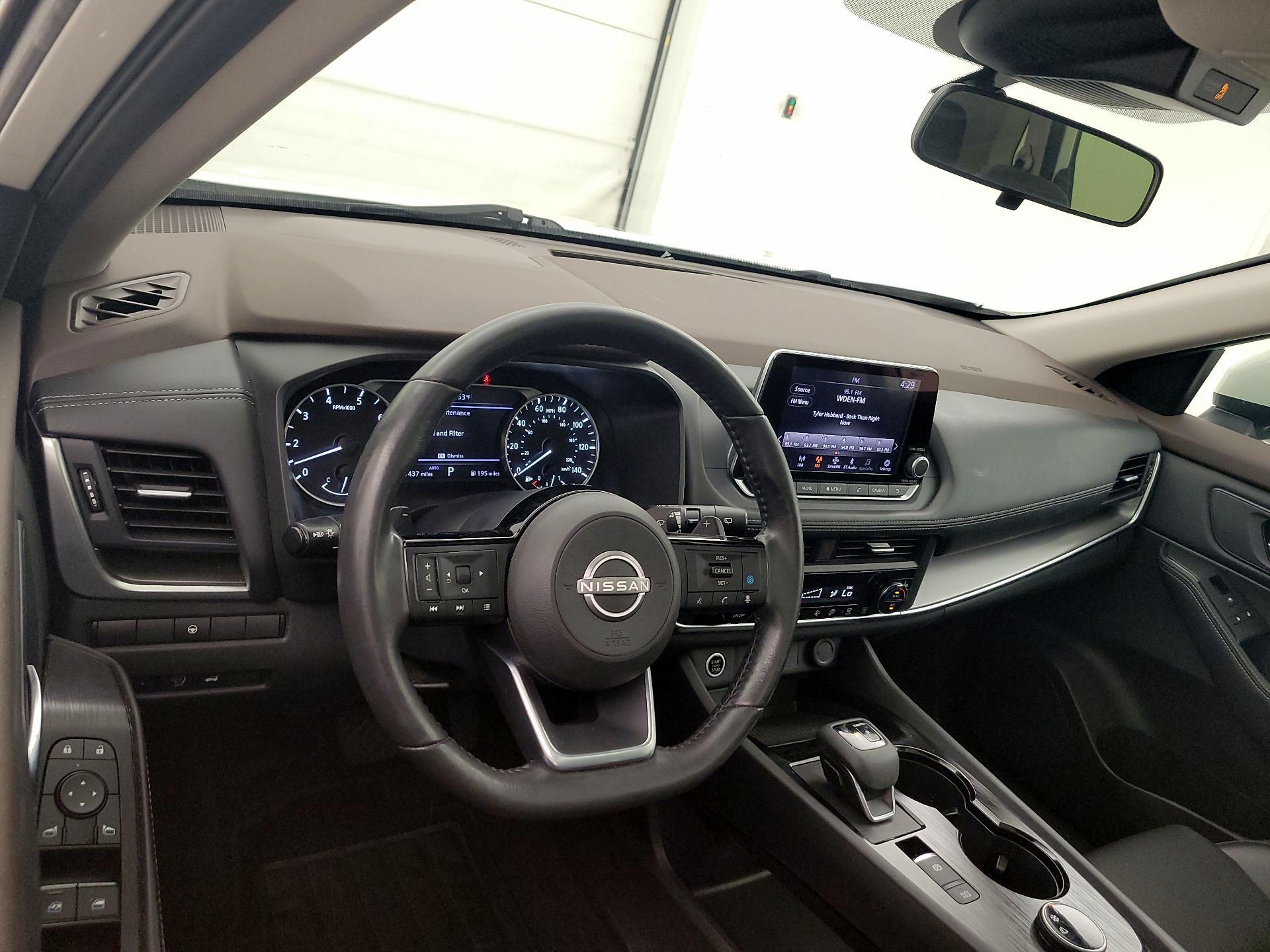 Thumbnail: 2023 Nissan Rogue - 9