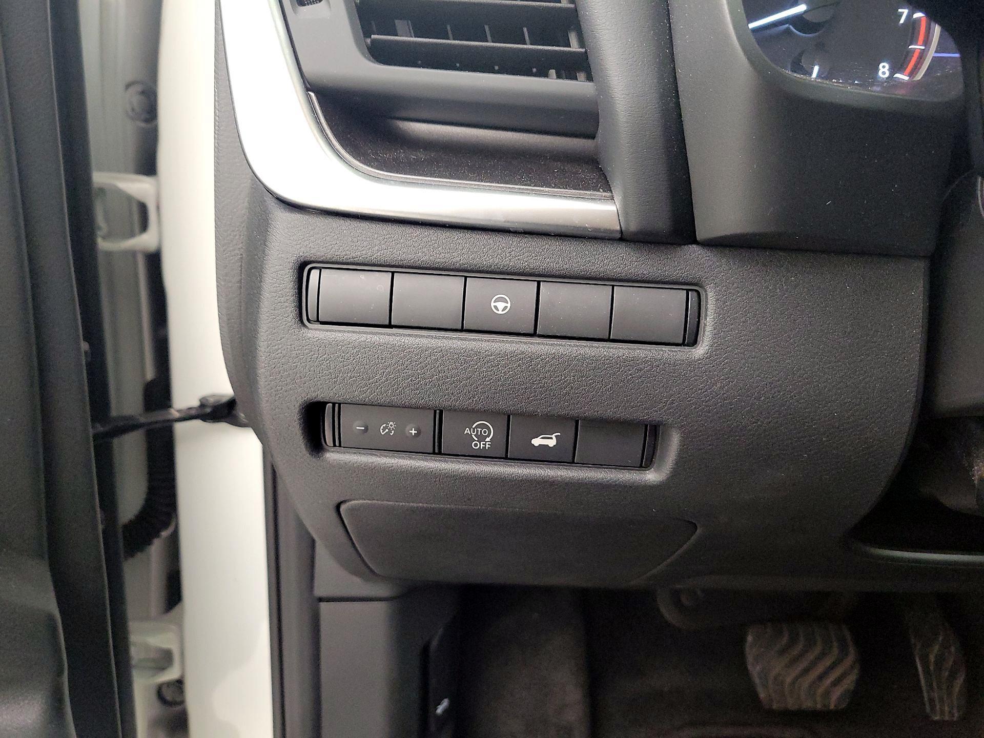 Thumbnail: 2023 Nissan Rogue - 13