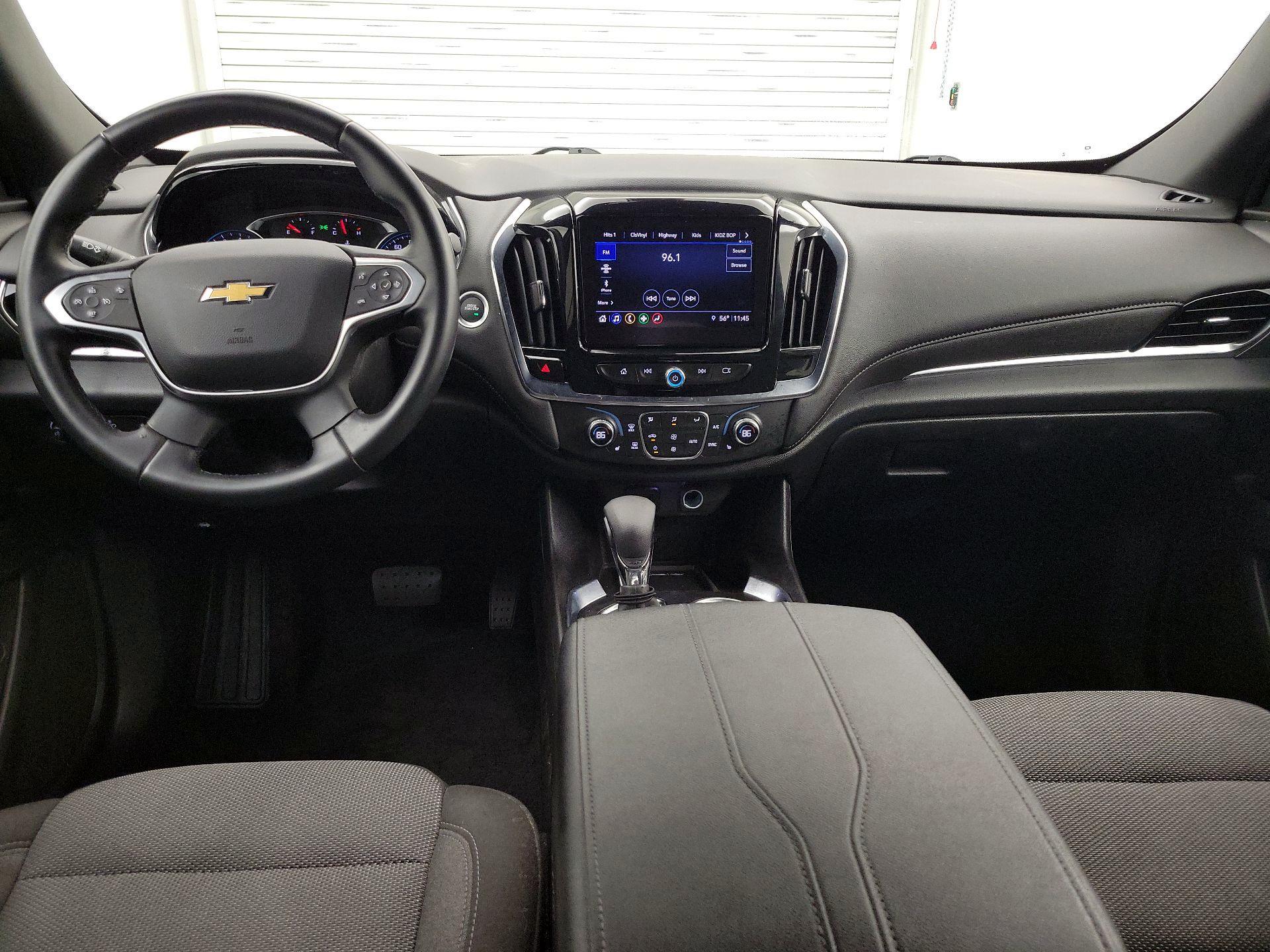 Thumbnail: 2023 Chevrolet Traverse - 9