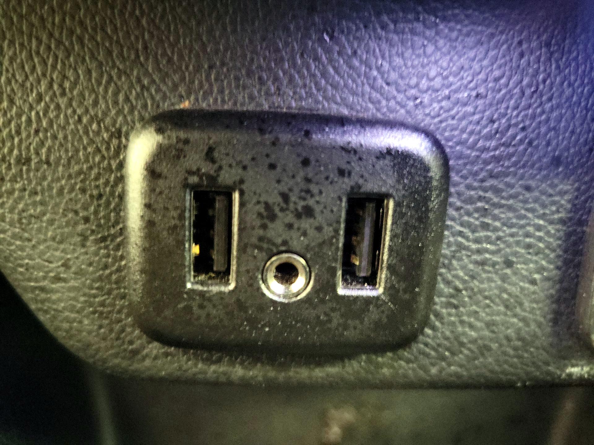 Thumbnail: 2023 Chevrolet Traverse - 18