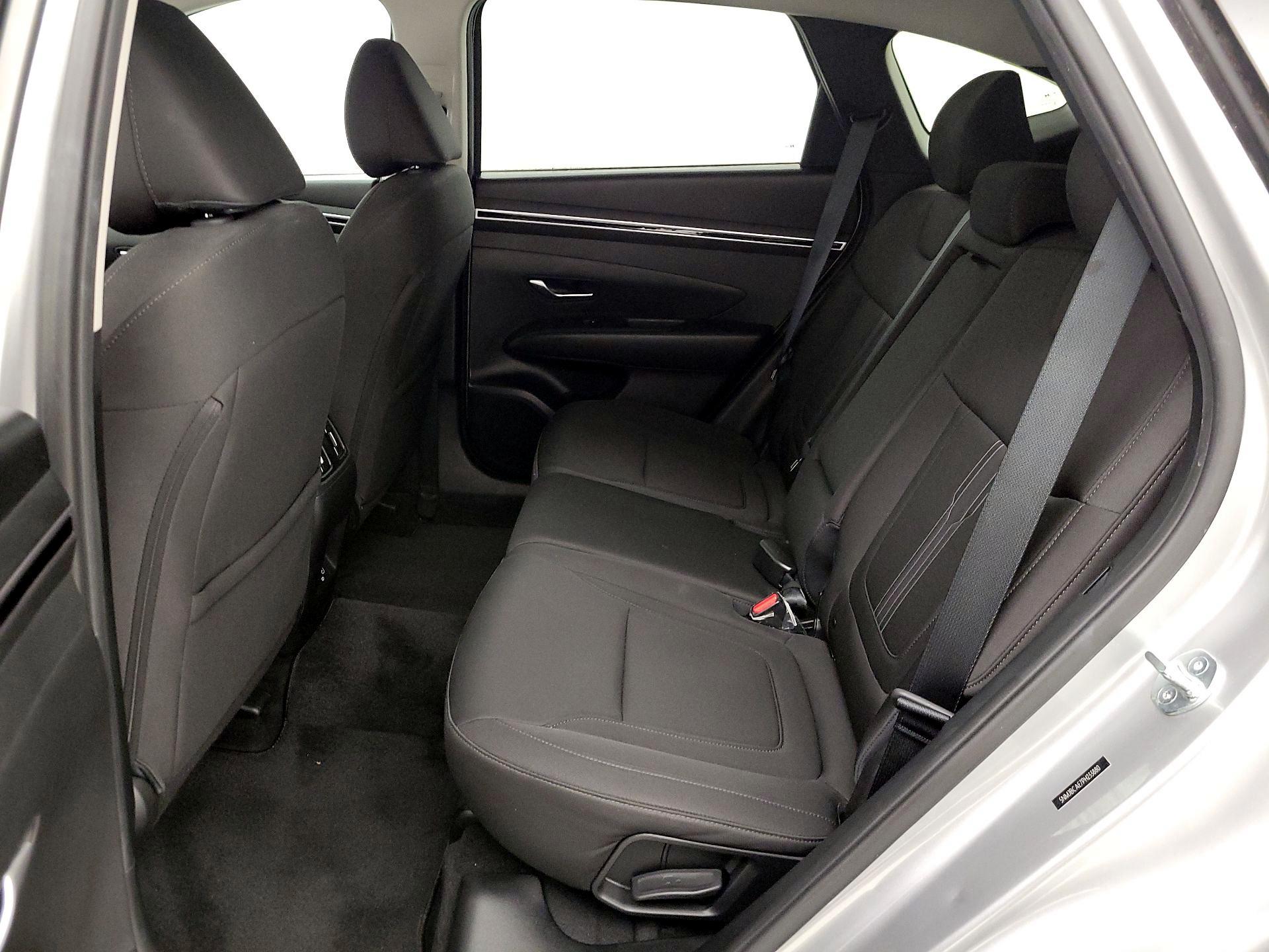 Thumbnail: 2023 Hyundai Tucson - 19