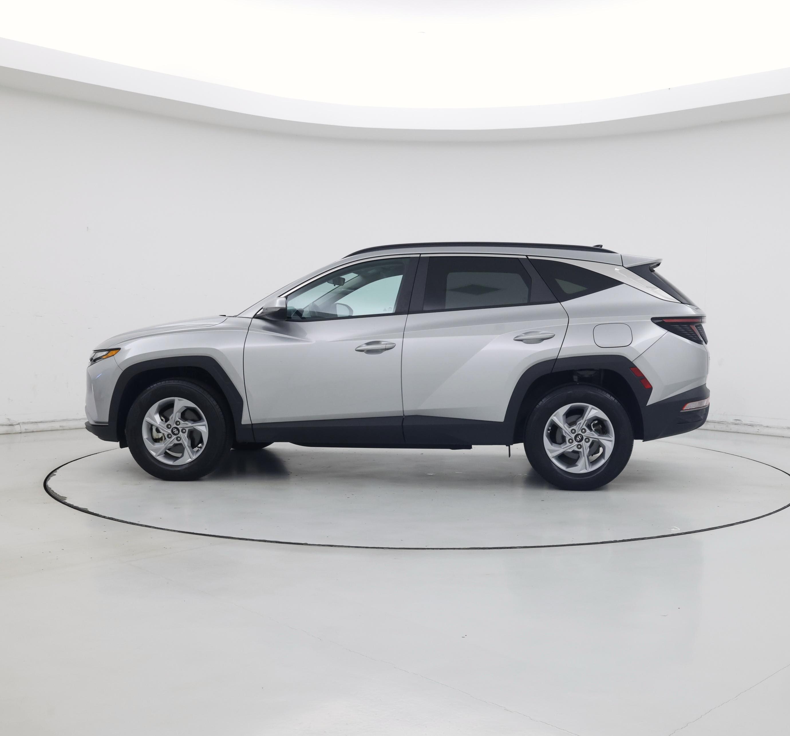 Thumbnail: 2023 Hyundai Tucson - 3