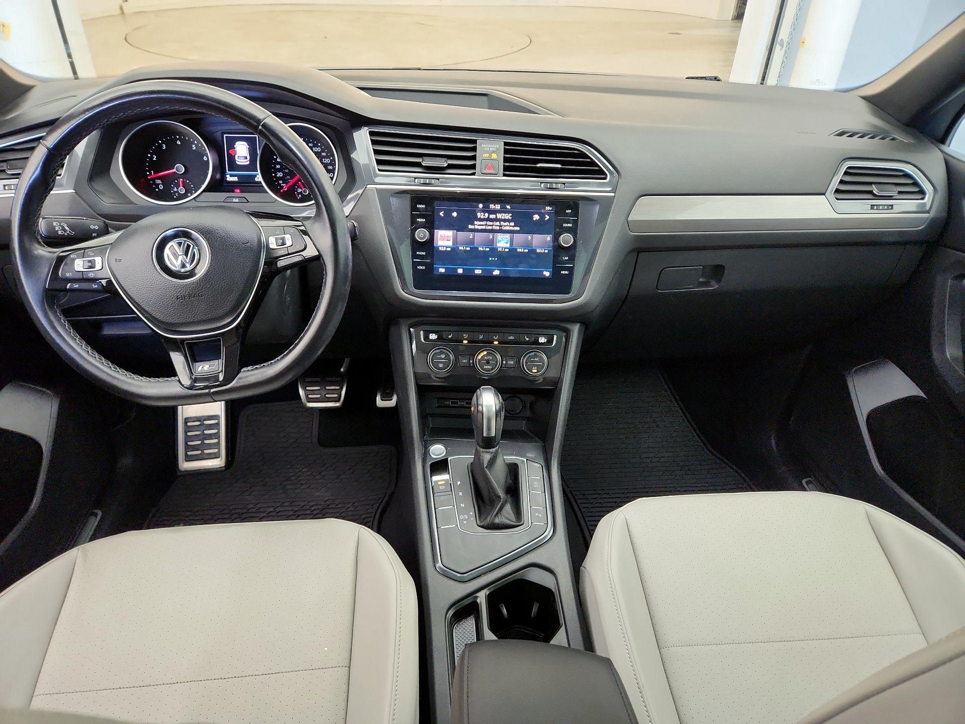 Thumbnail: 2020 Volkswagen Tiguan - 9