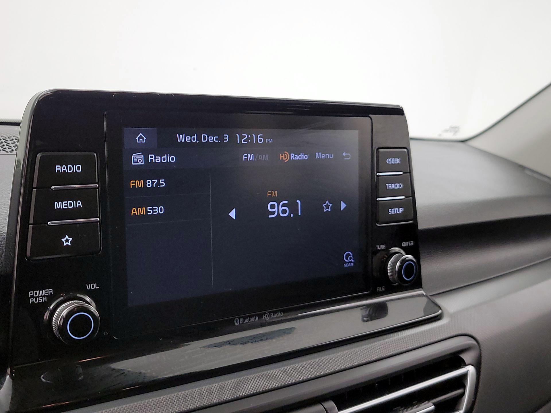 Thumbnail: 2023 Kia Seltos - 15