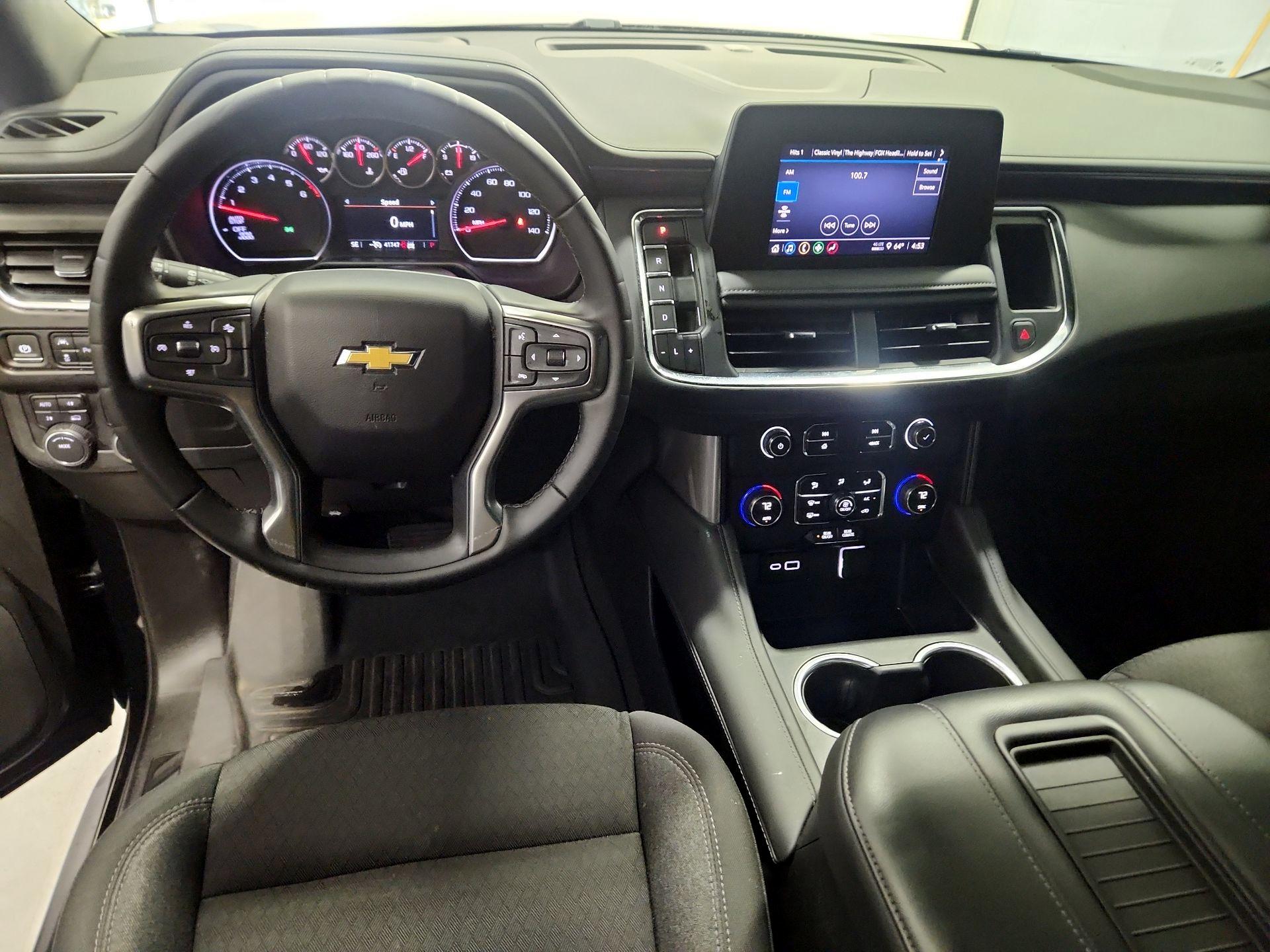 Thumbnail: 2024 Chevrolet Suburban - 9