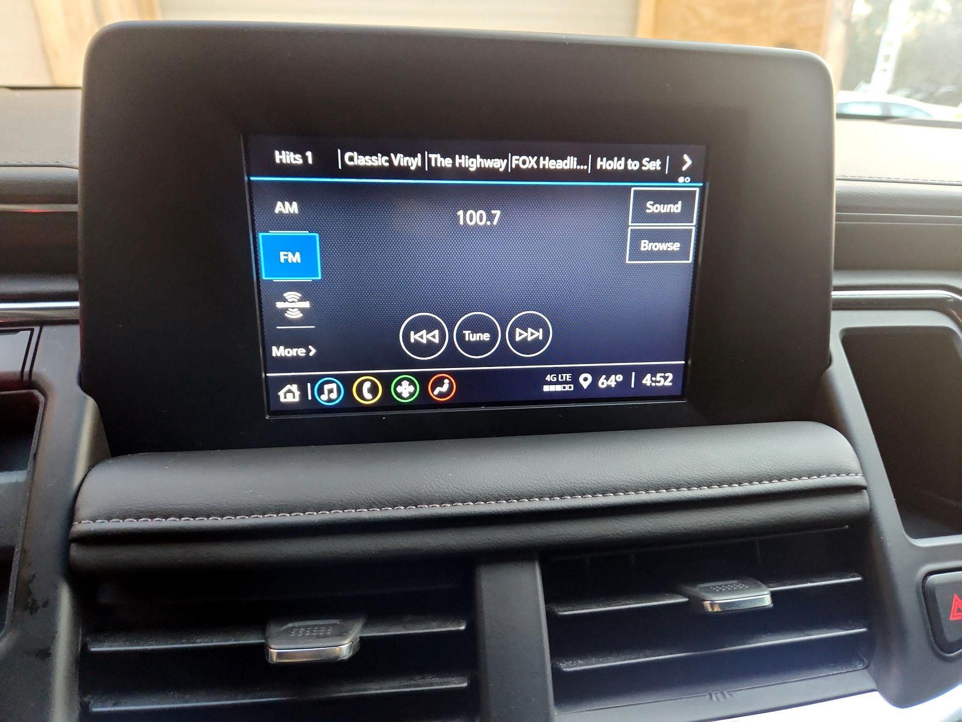 Thumbnail: 2024 Chevrolet Suburban - 15