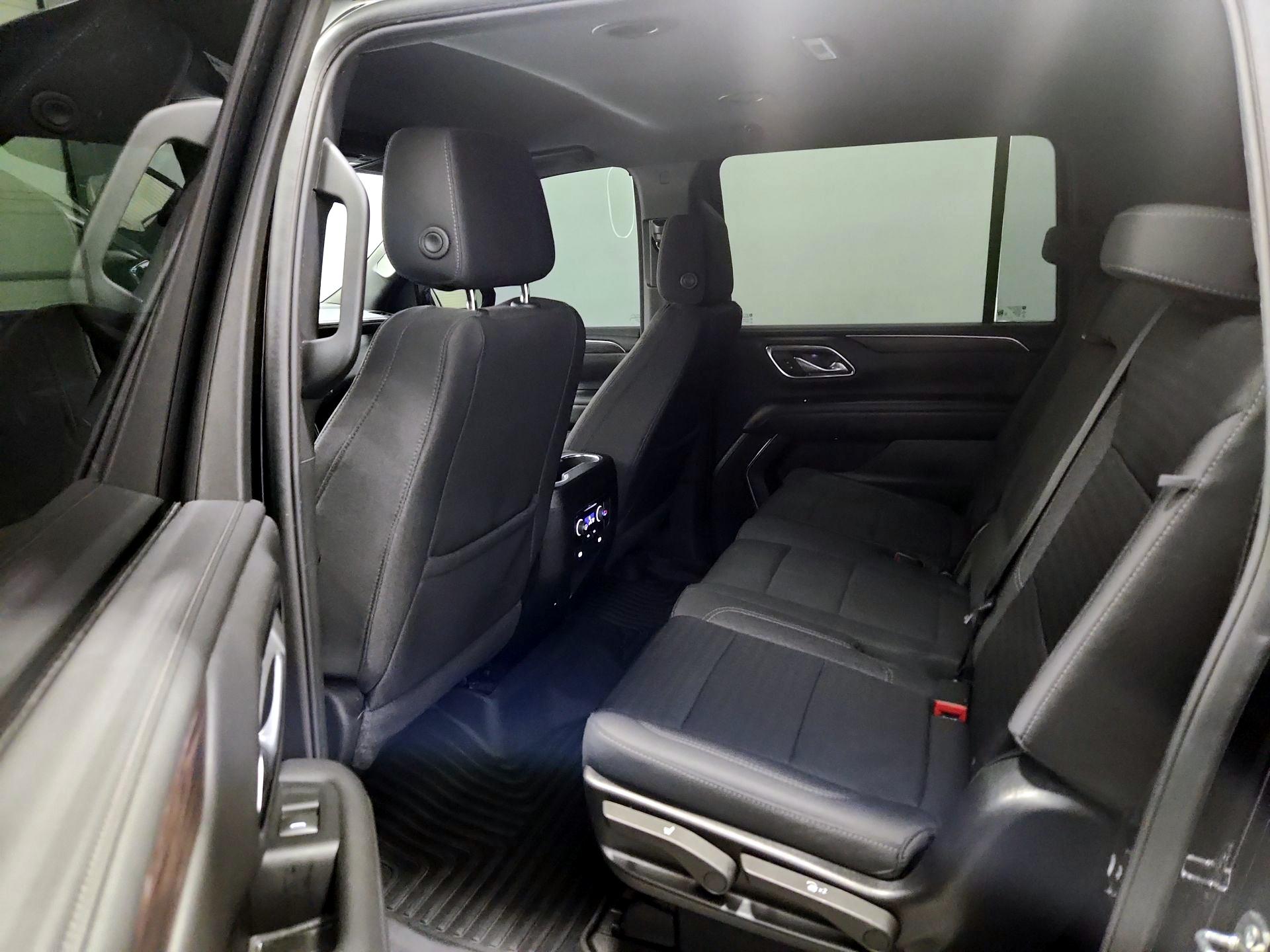 Thumbnail: 2024 Chevrolet Suburban - 19