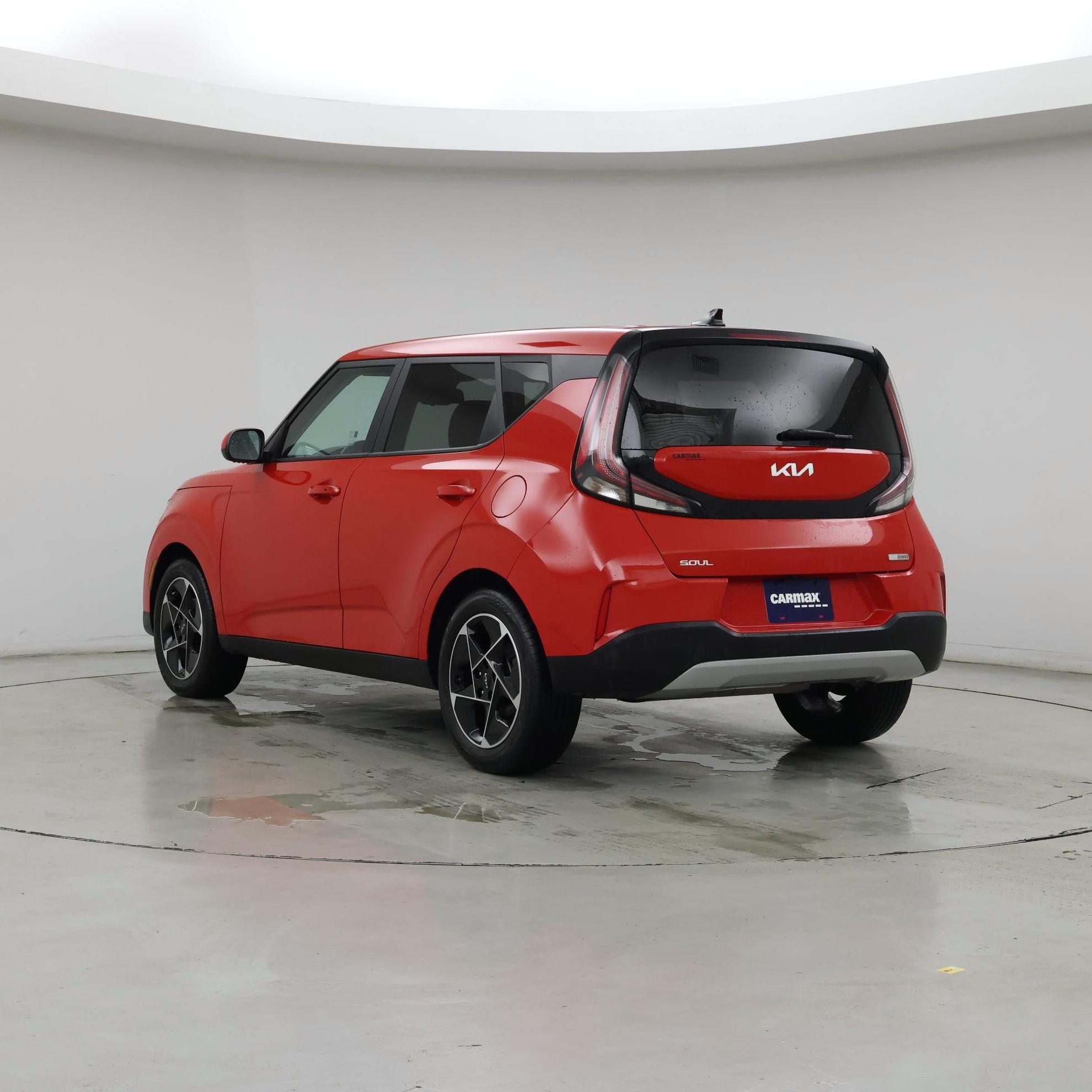 Thumbnail: 2023 Kia Soul - 2