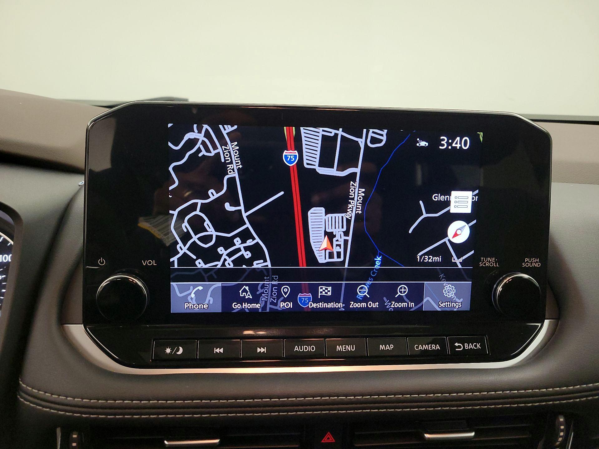 Thumbnail: 2022 Nissan Rogue - 14