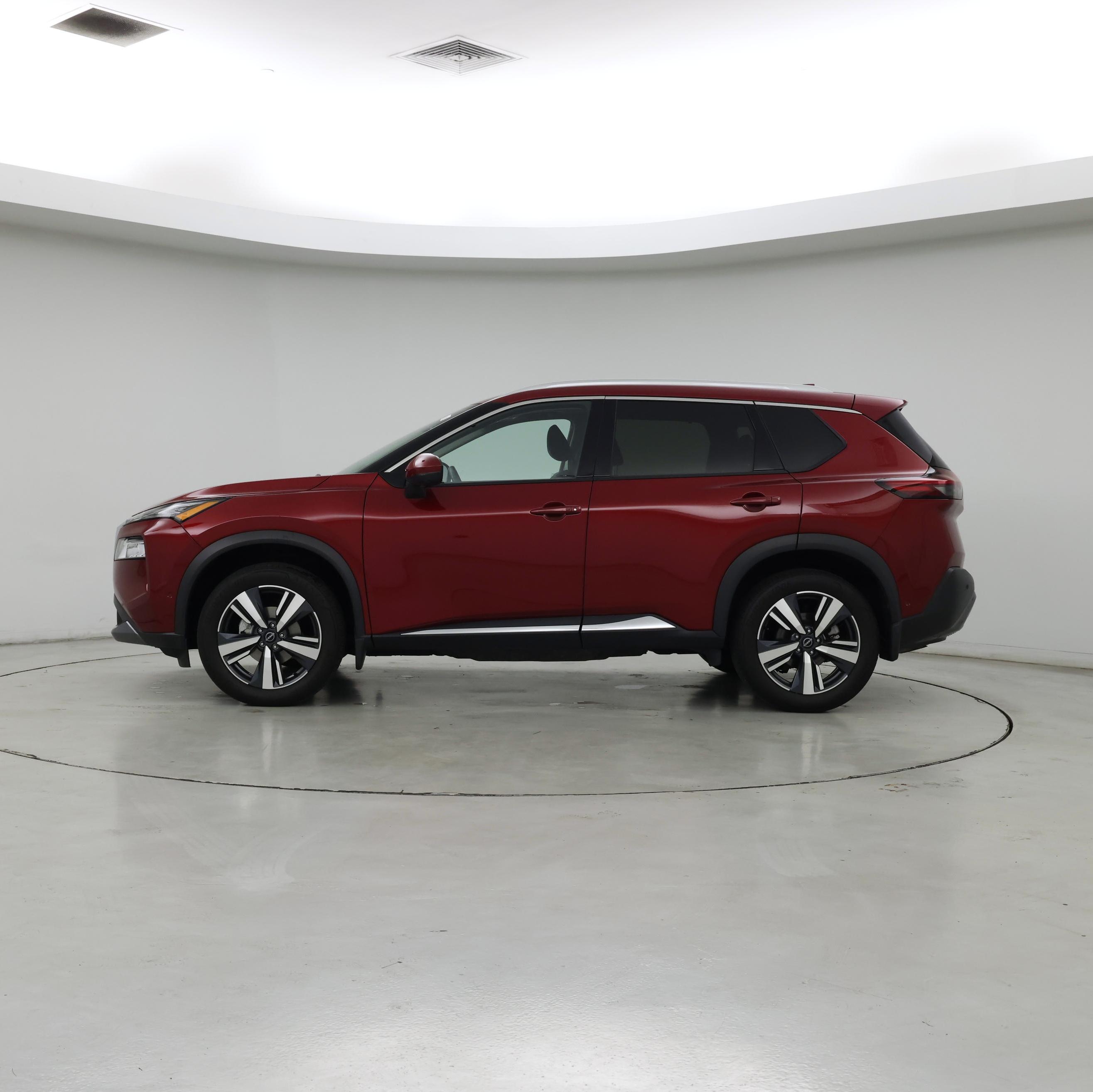 Thumbnail: 2022 Nissan Rogue - 3