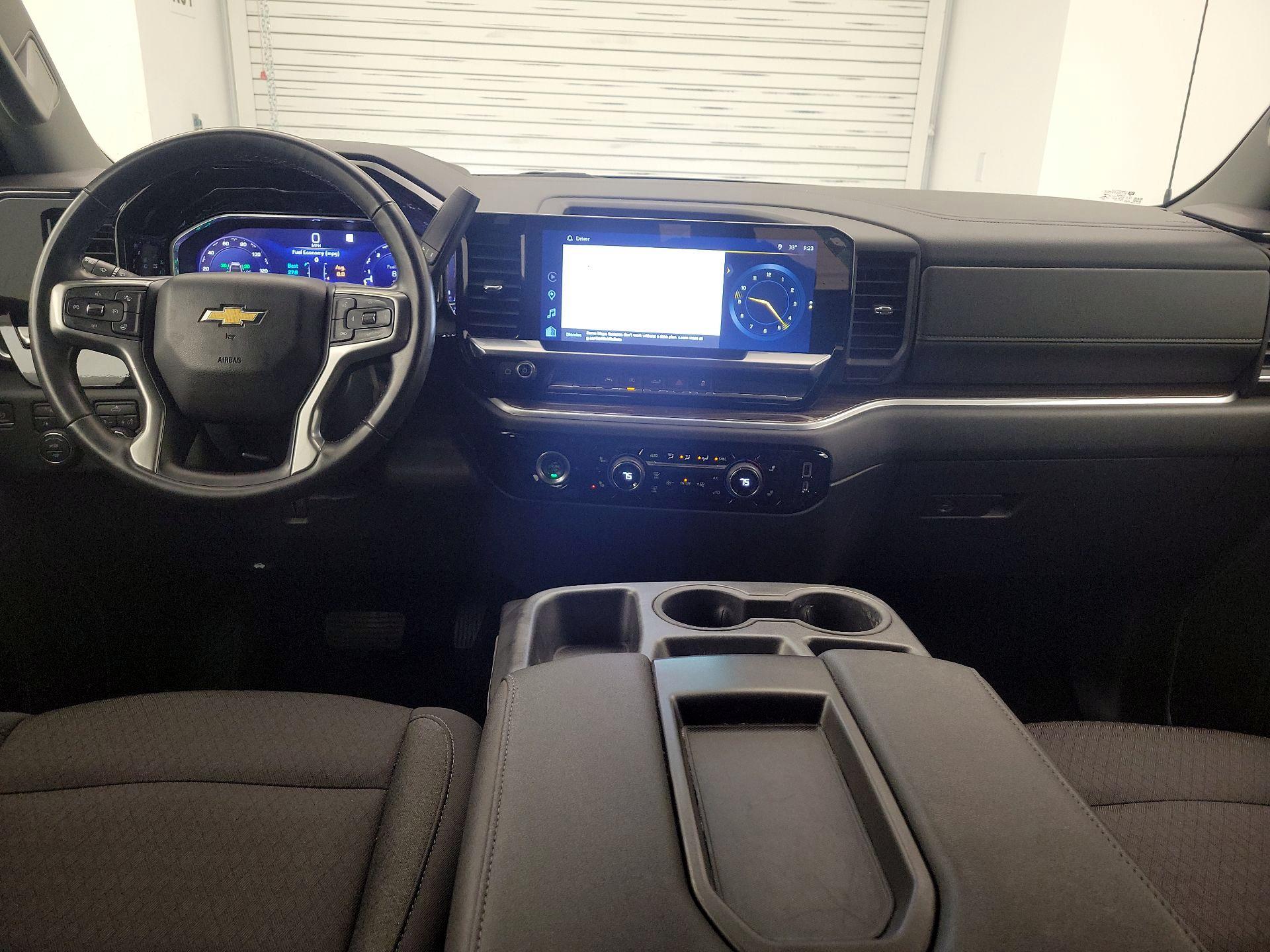 Thumbnail: 2023 Chevrolet Silverado 1500 - 9