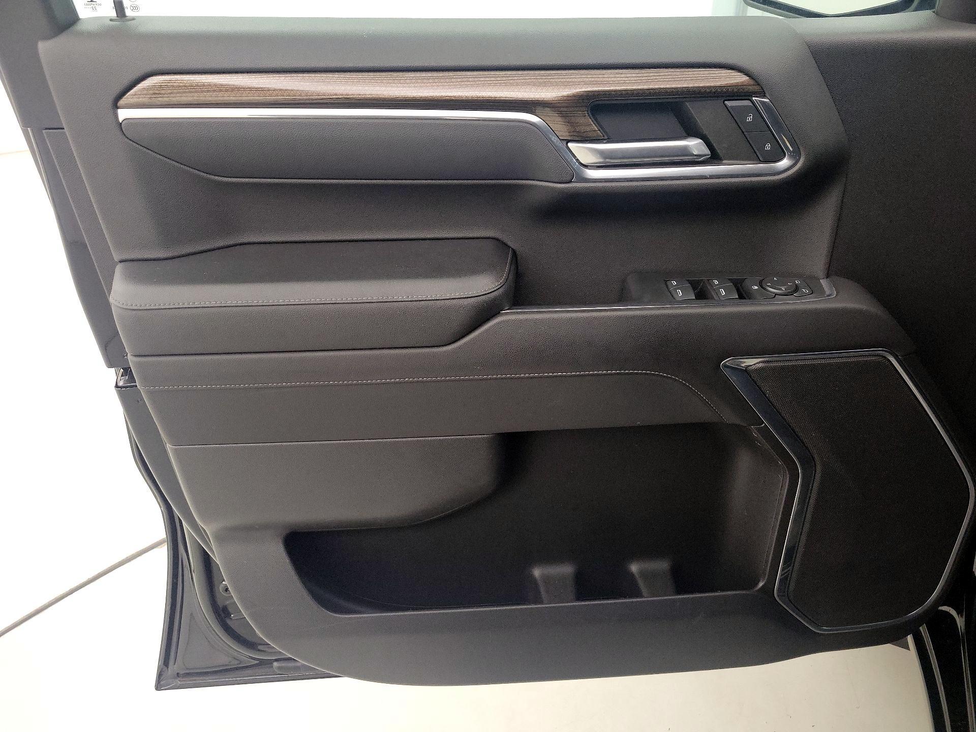 Thumbnail: 2023 Chevrolet Silverado 1500 - 12