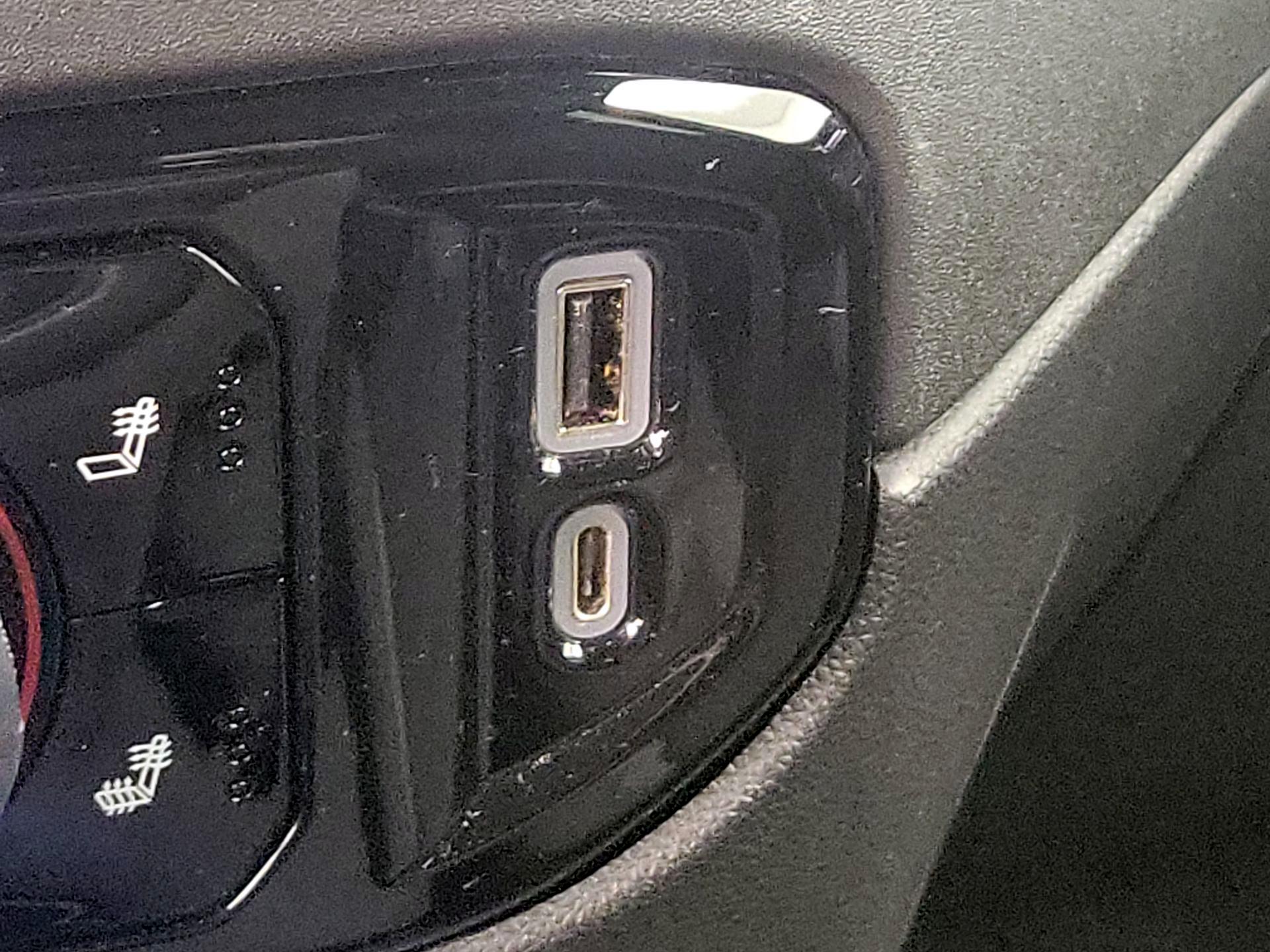 Thumbnail: 2023 Chevrolet Silverado 1500 - 18