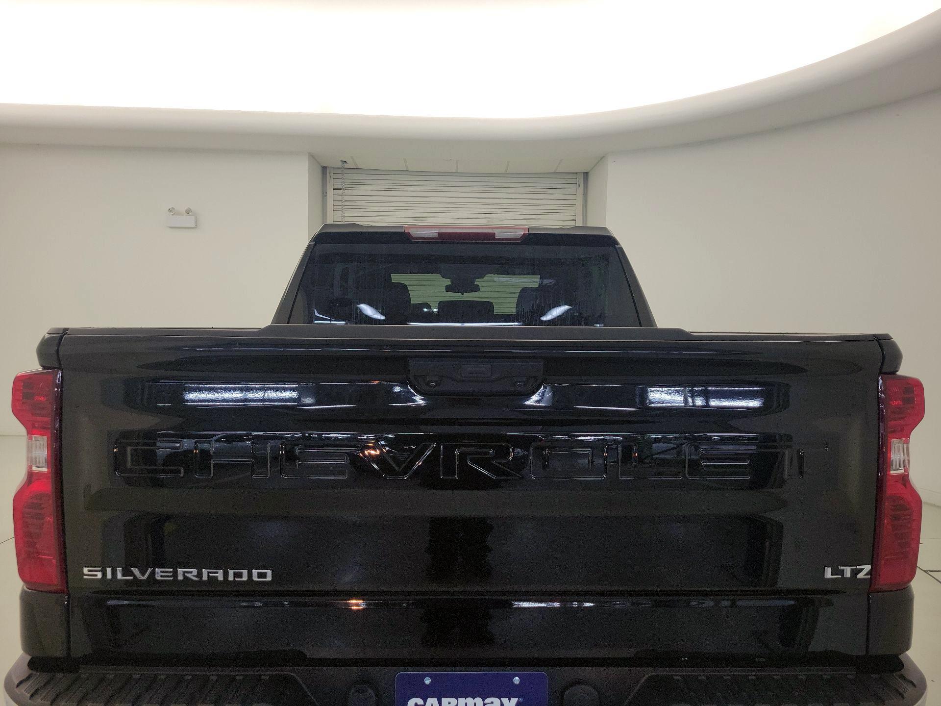 Thumbnail: 2023 Chevrolet Silverado 1500 - 20