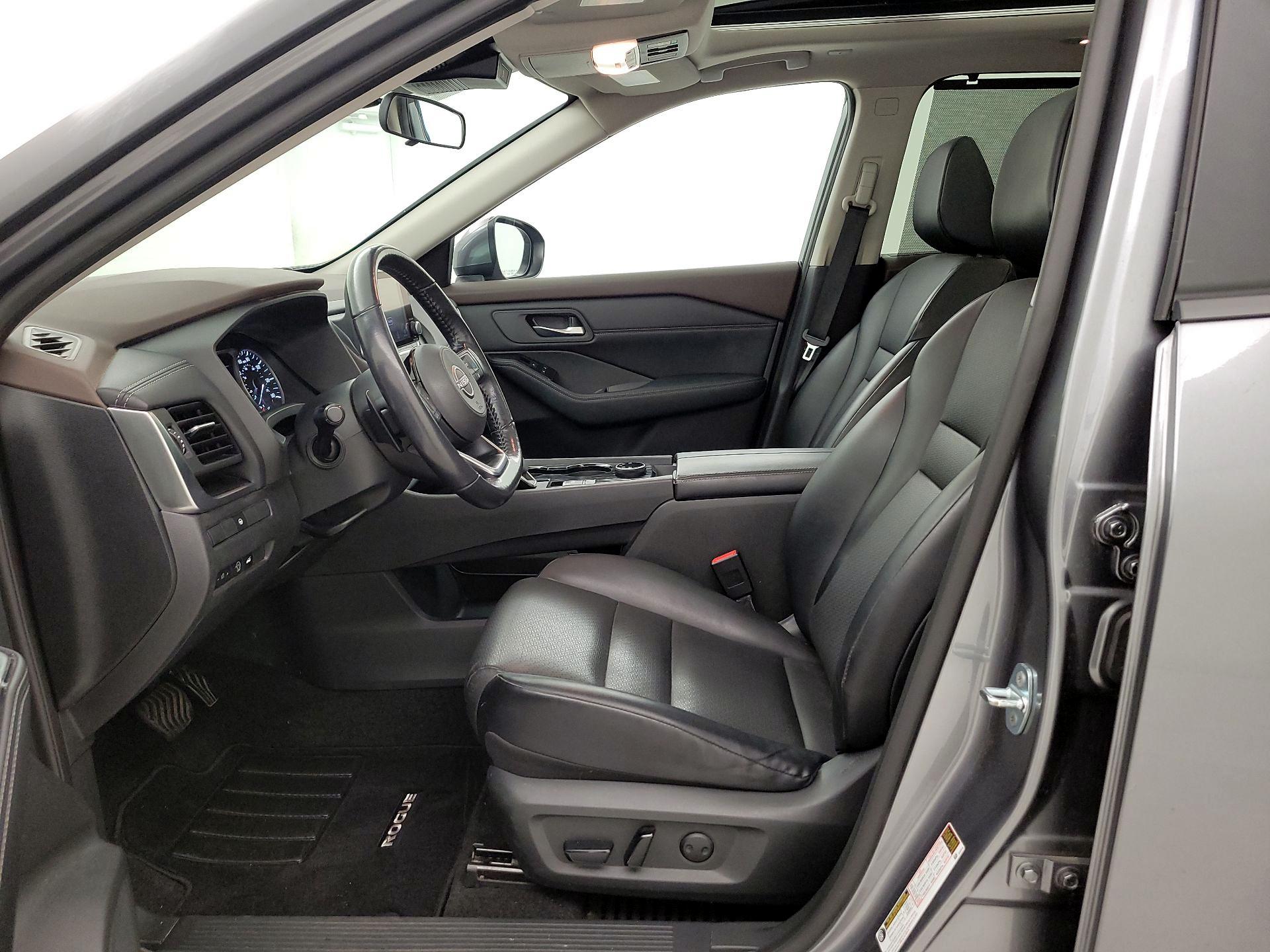 Thumbnail: 2023 Nissan Rogue - 11