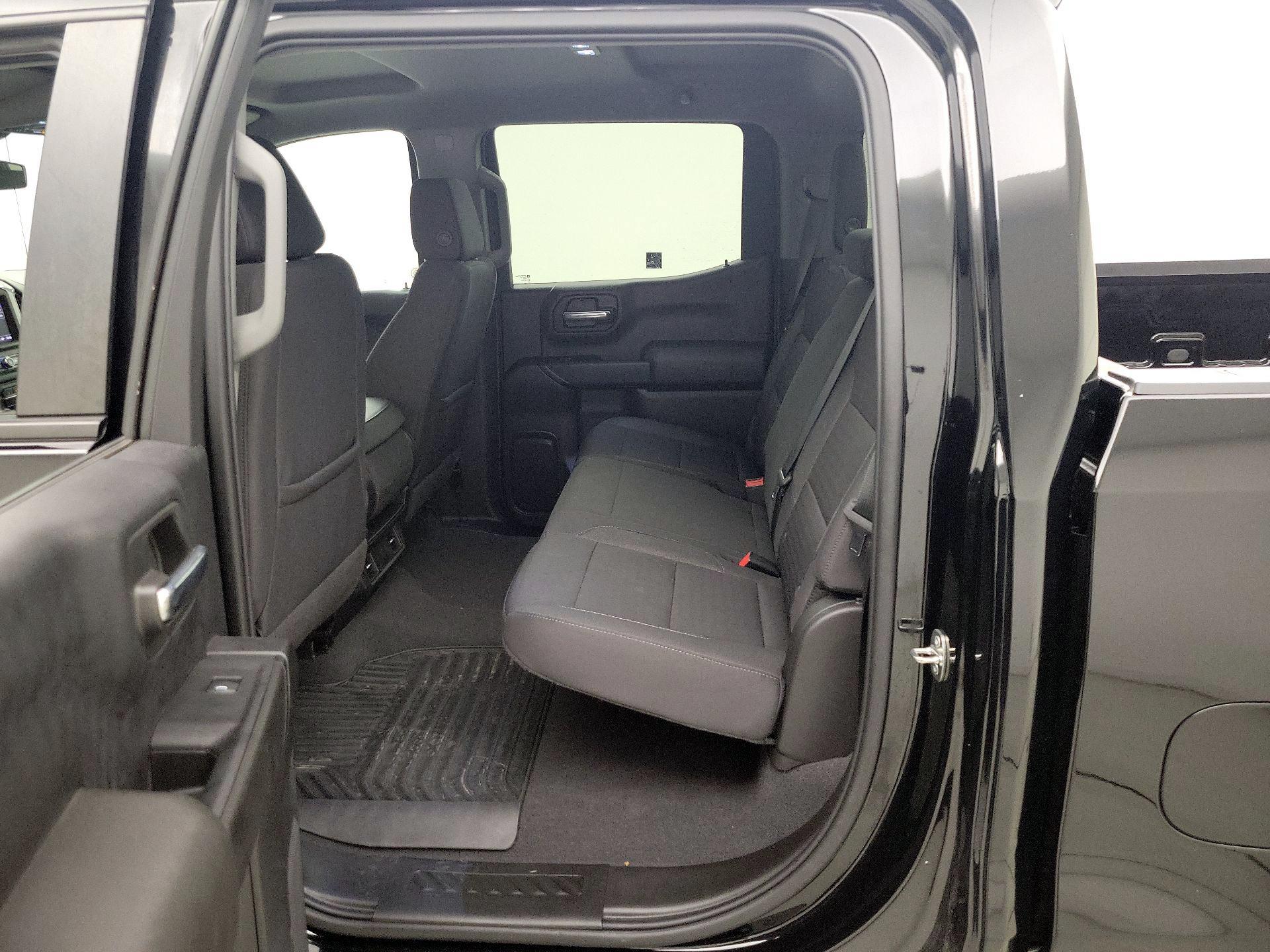 Thumbnail: 2022 Chevrolet Silverado 1500 - 19