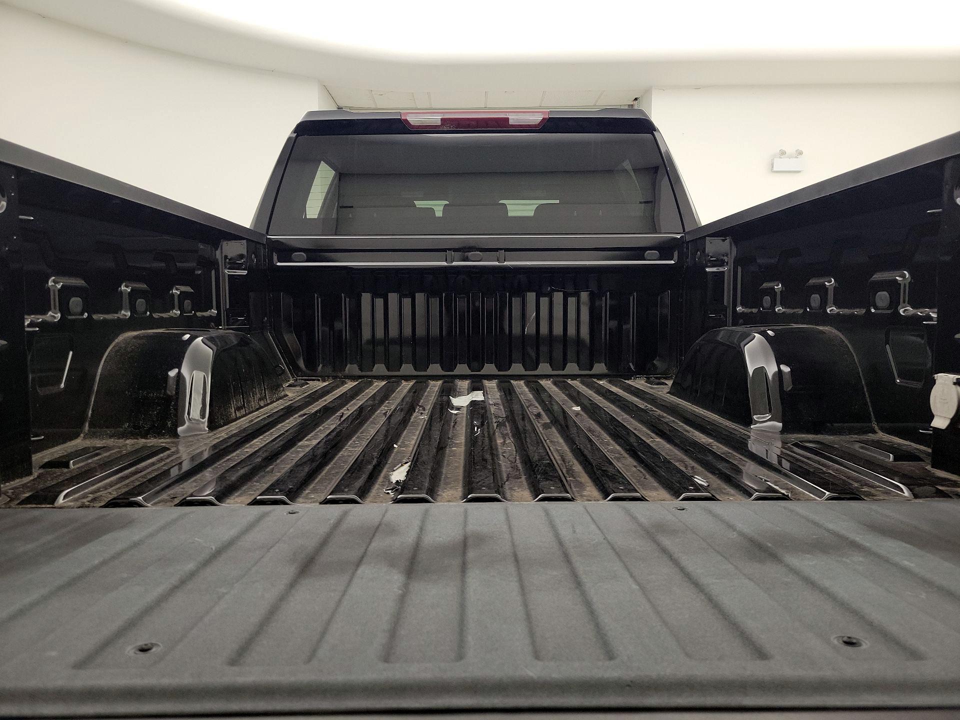 Thumbnail: 2022 Chevrolet Silverado 1500 - 20