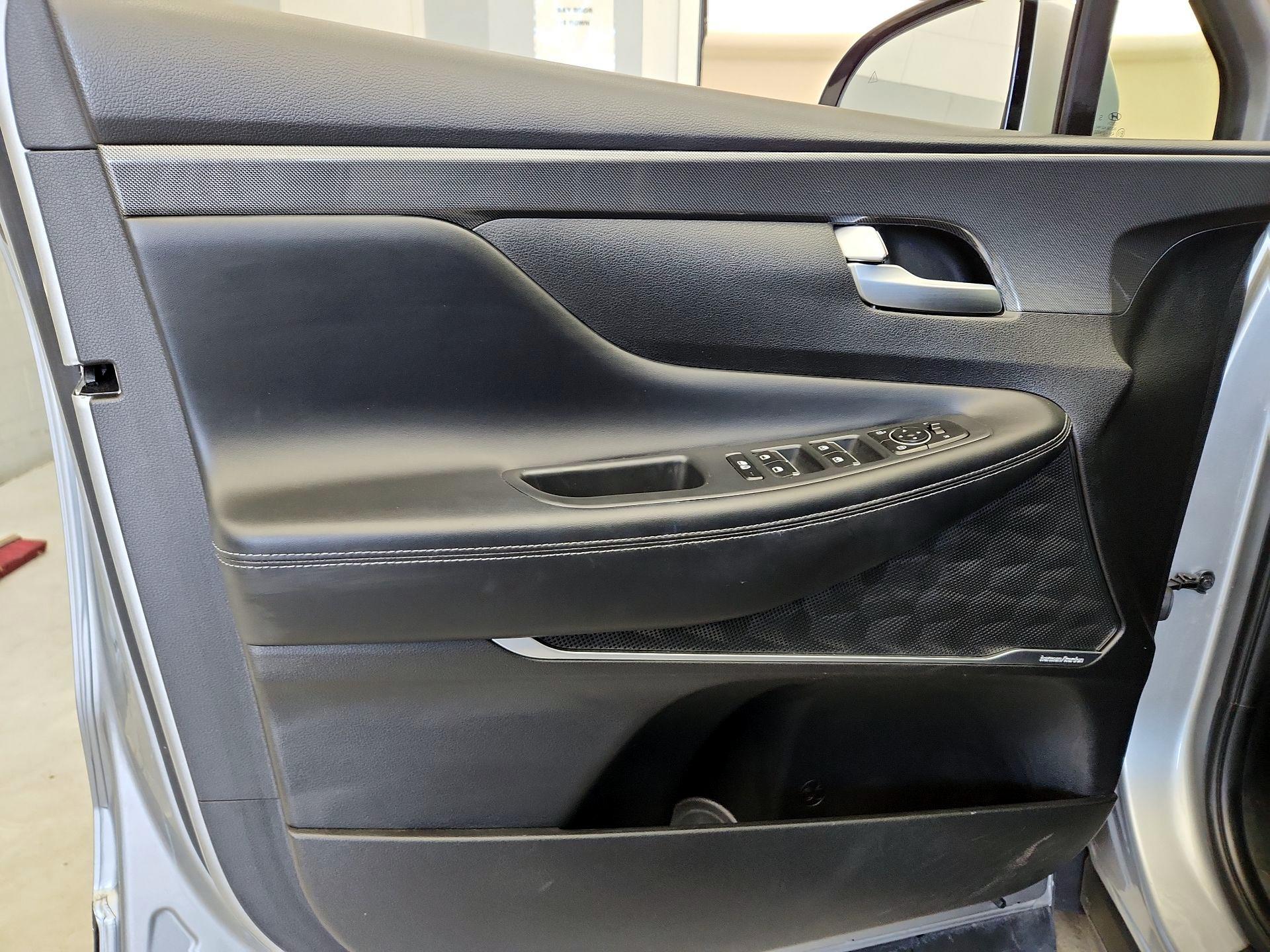 Thumbnail: 2023 Hyundai Santa Fe - 12