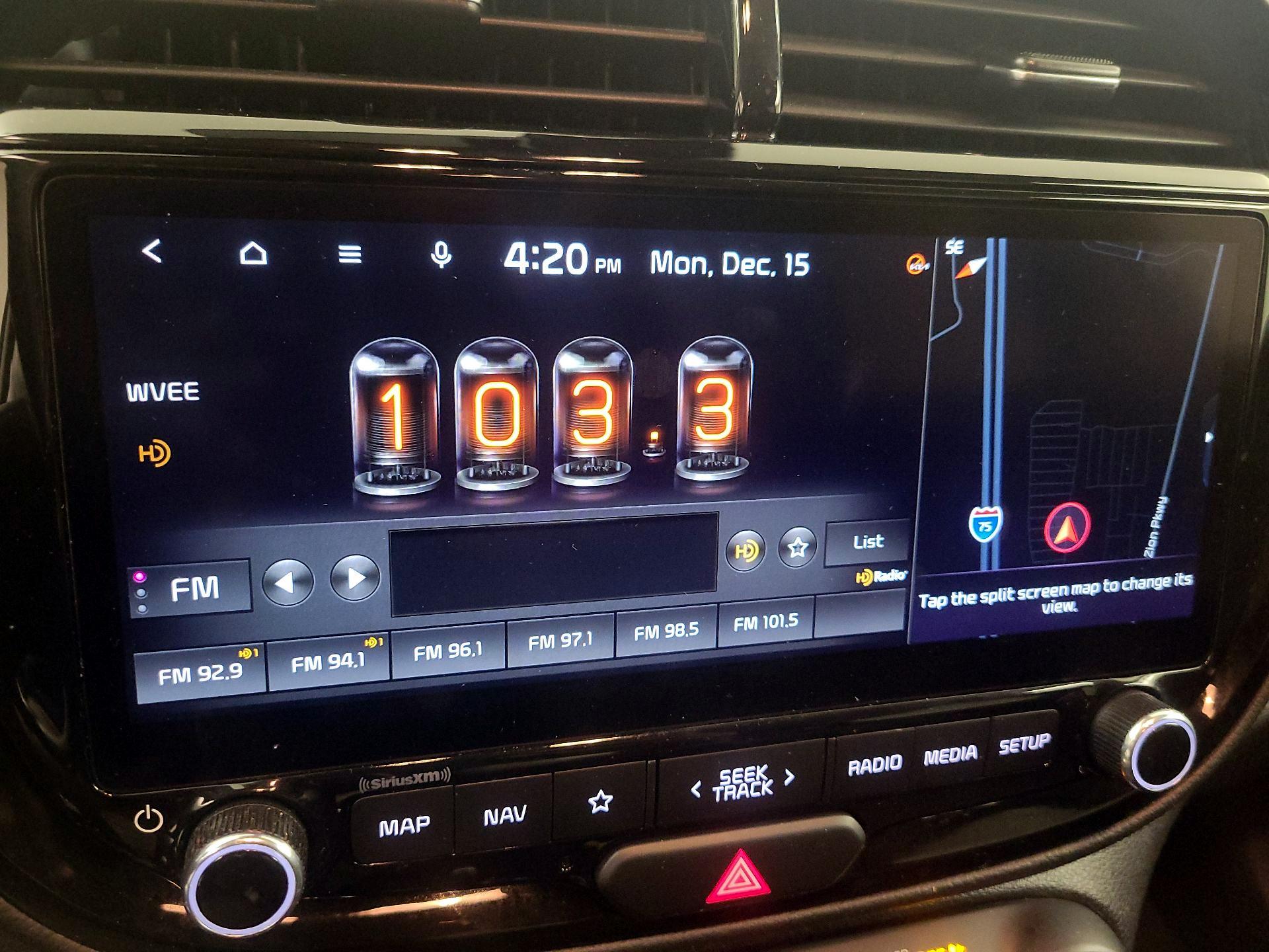 Thumbnail: 2023 Kia Soul - 16