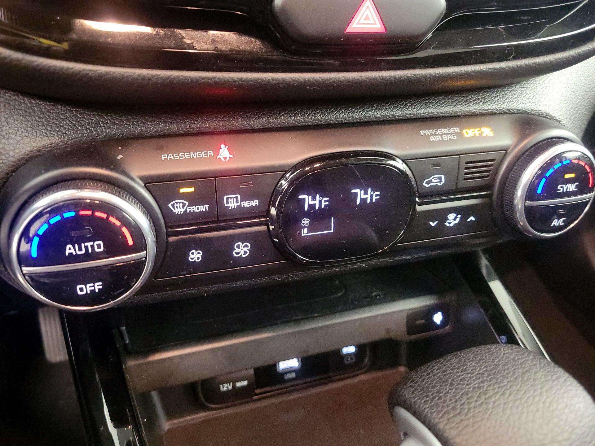 Thumbnail: 2023 Kia Soul - 17