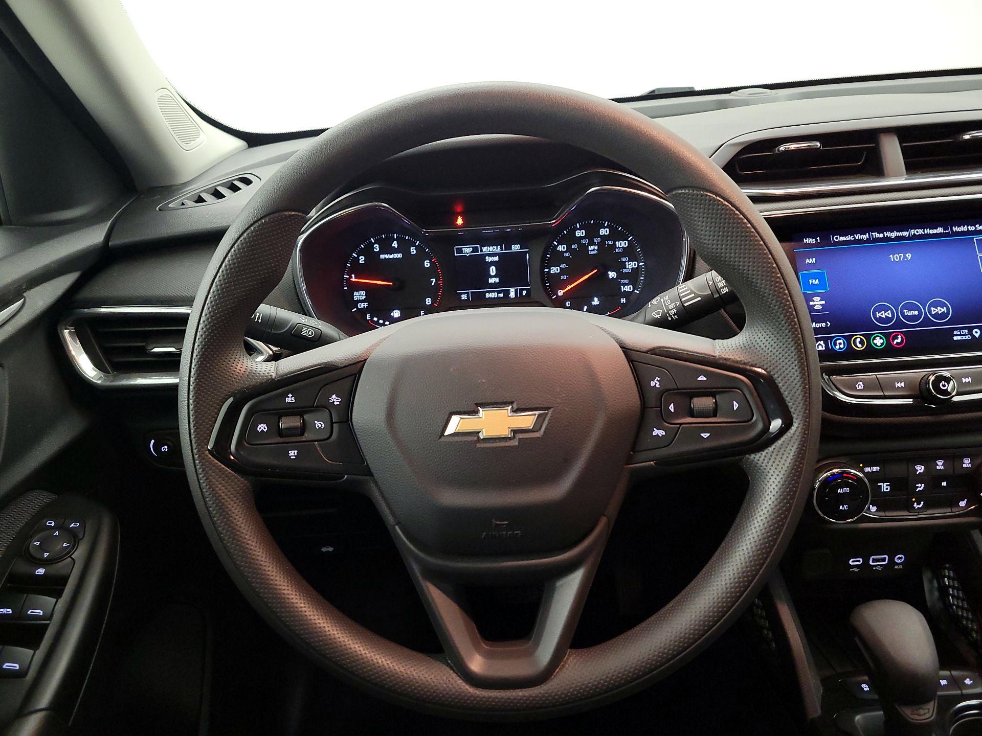 Thumbnail: 2023 Chevrolet TrailBlazer - 10