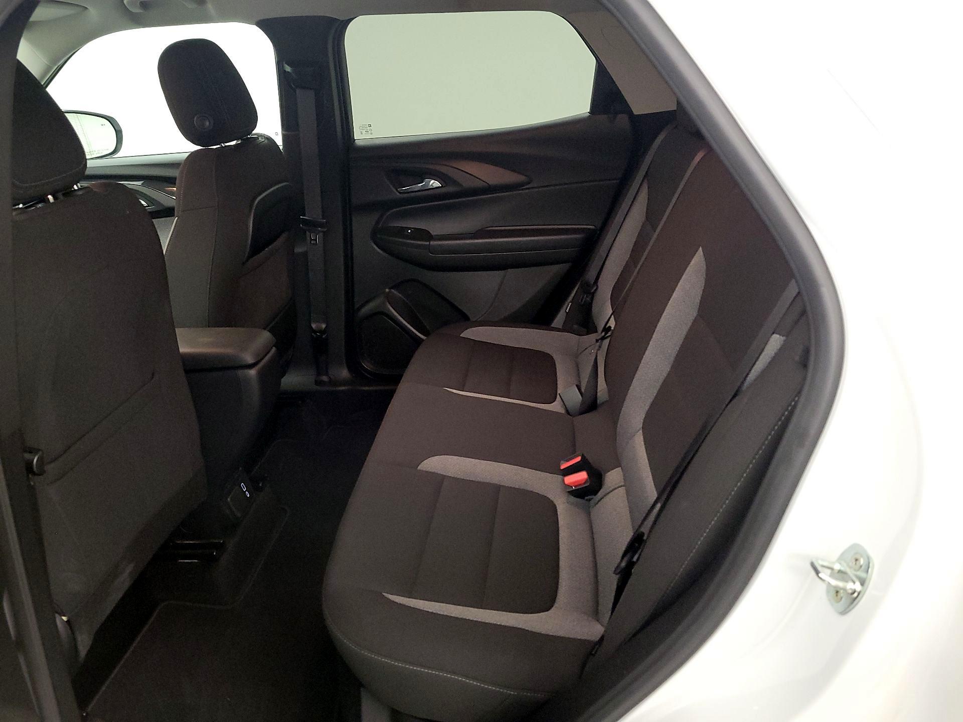 Thumbnail: 2023 Chevrolet TrailBlazer - 19