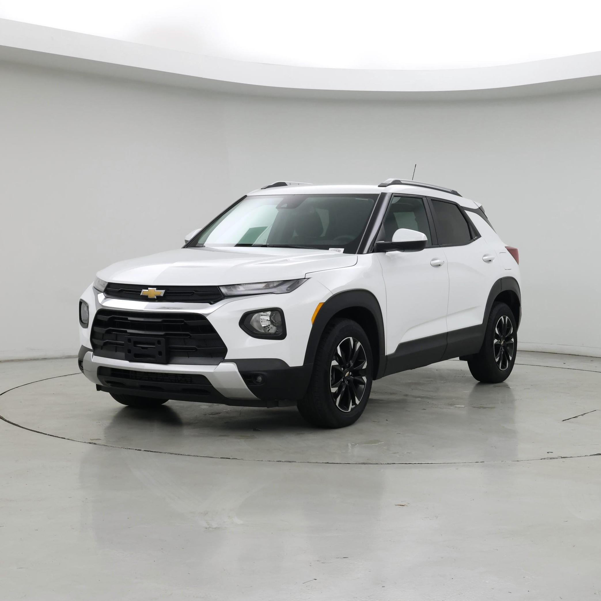 Thumbnail: 2023 Chevrolet TrailBlazer - 4