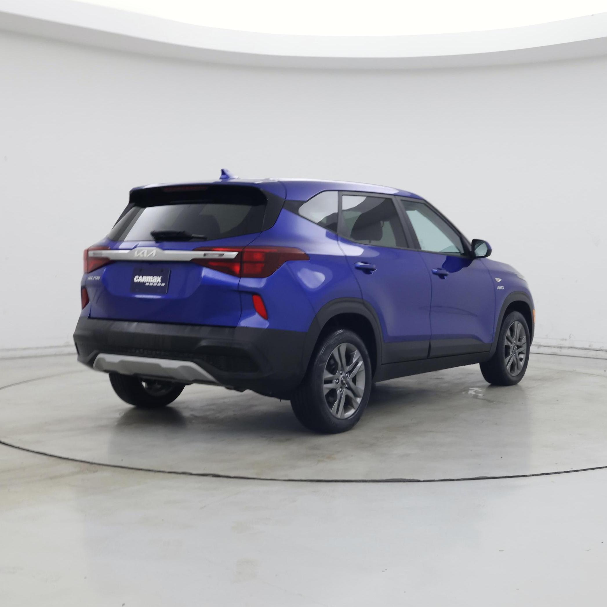 Thumbnail: 2022 Kia Seltos - 8