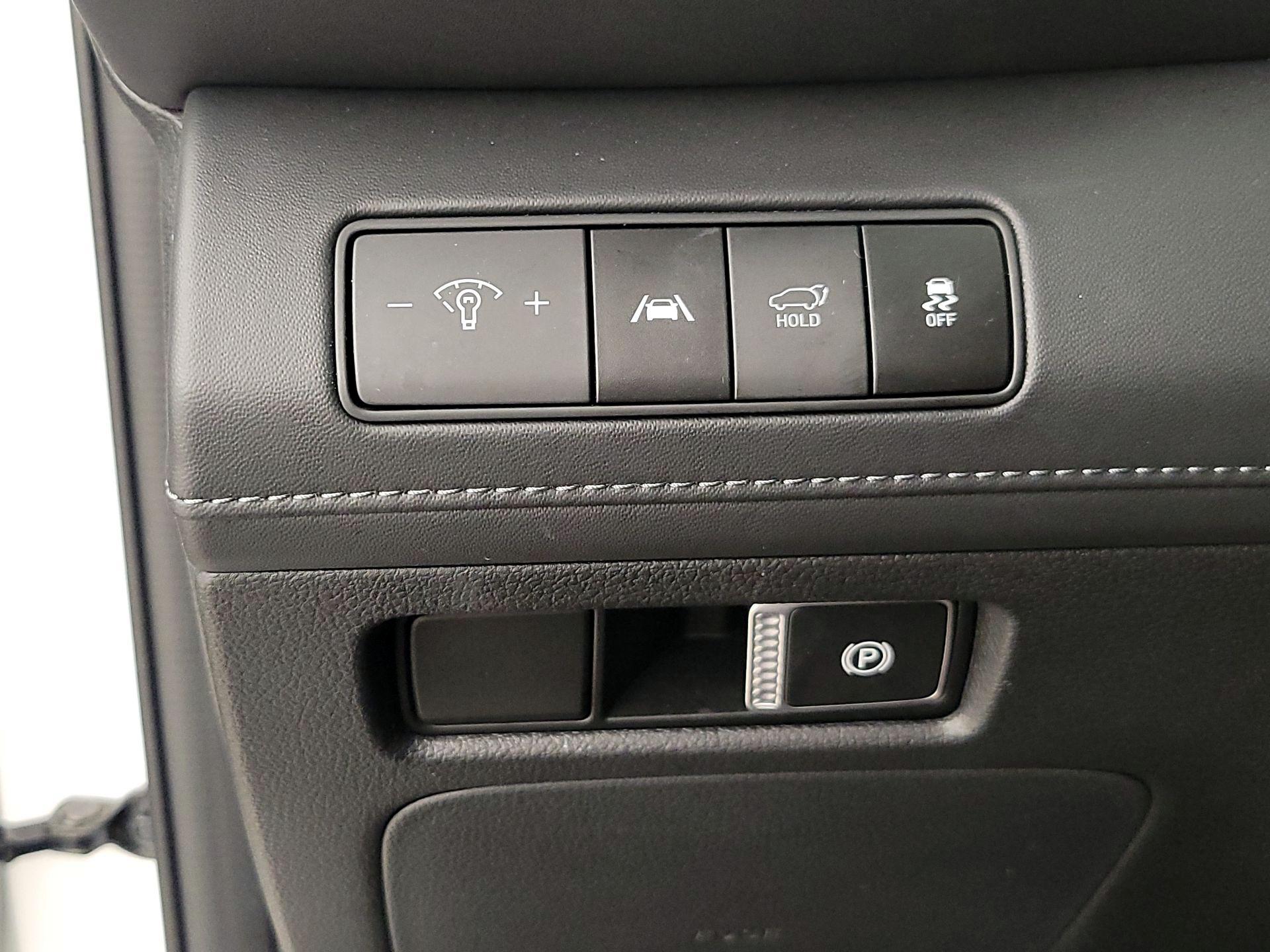 Thumbnail: 2023 Hyundai Santa Fe - 13