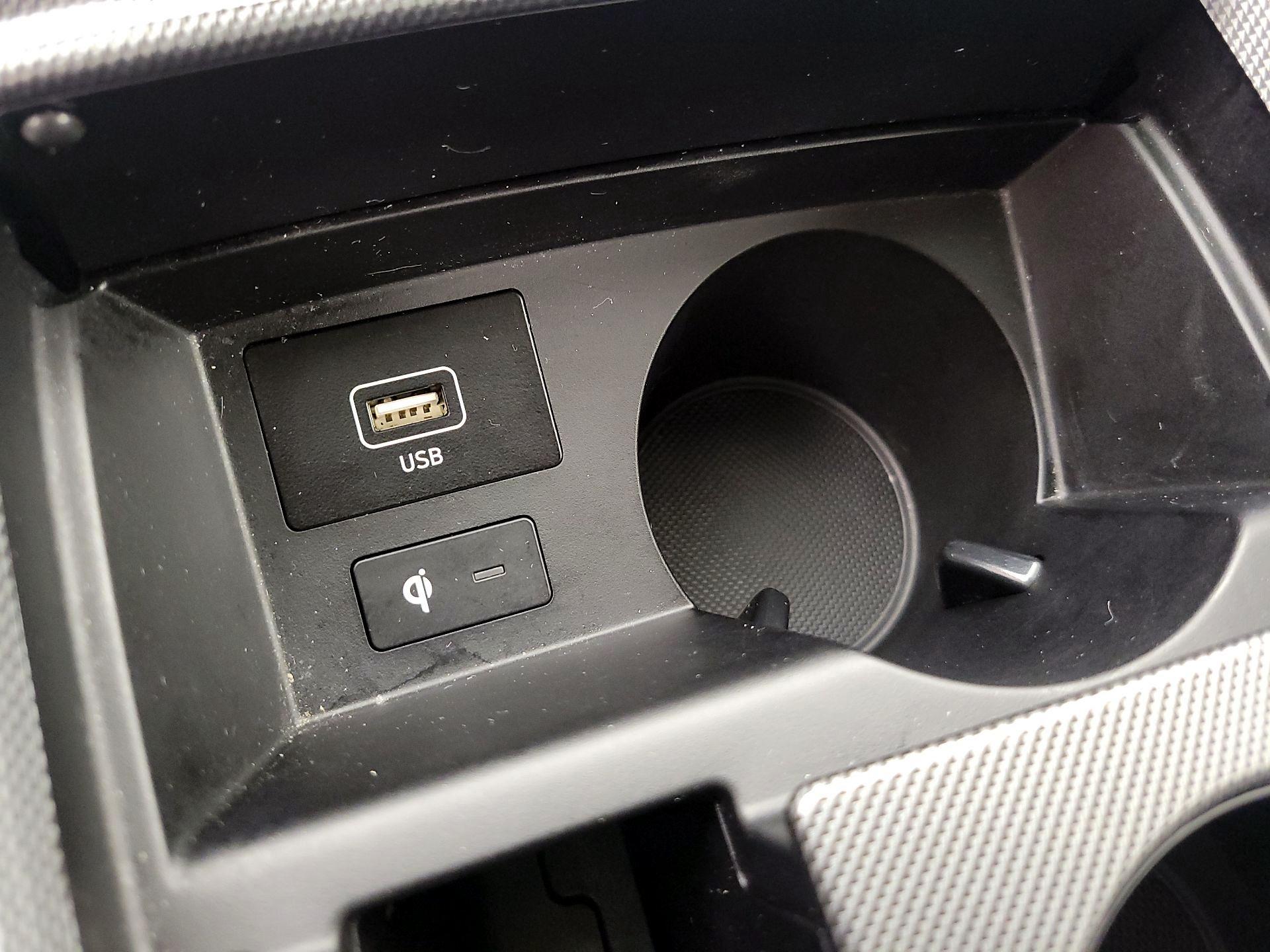 Thumbnail: 2023 Hyundai Santa Fe - 19