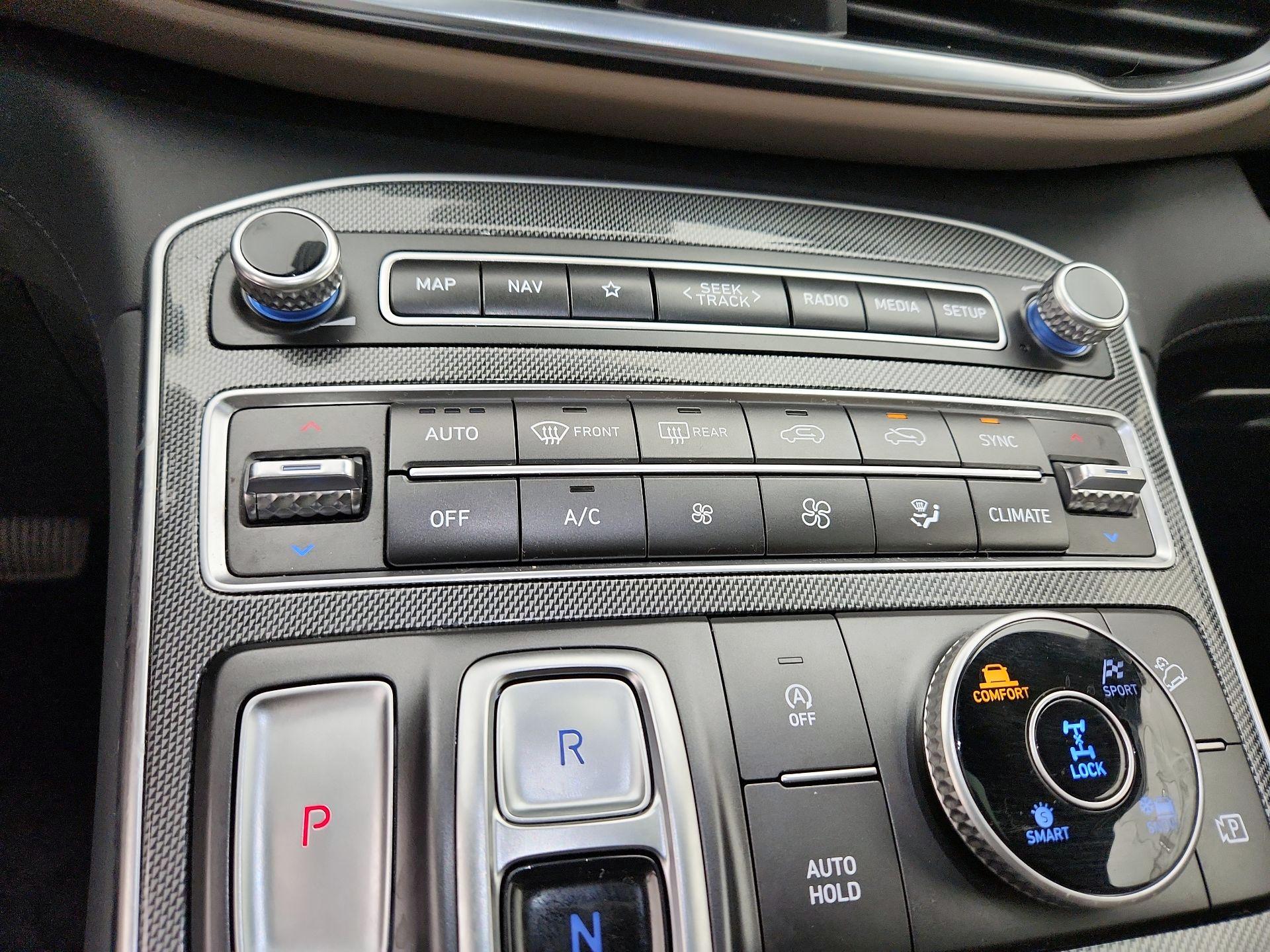 Thumbnail: 2023 Hyundai Santa Fe - 17