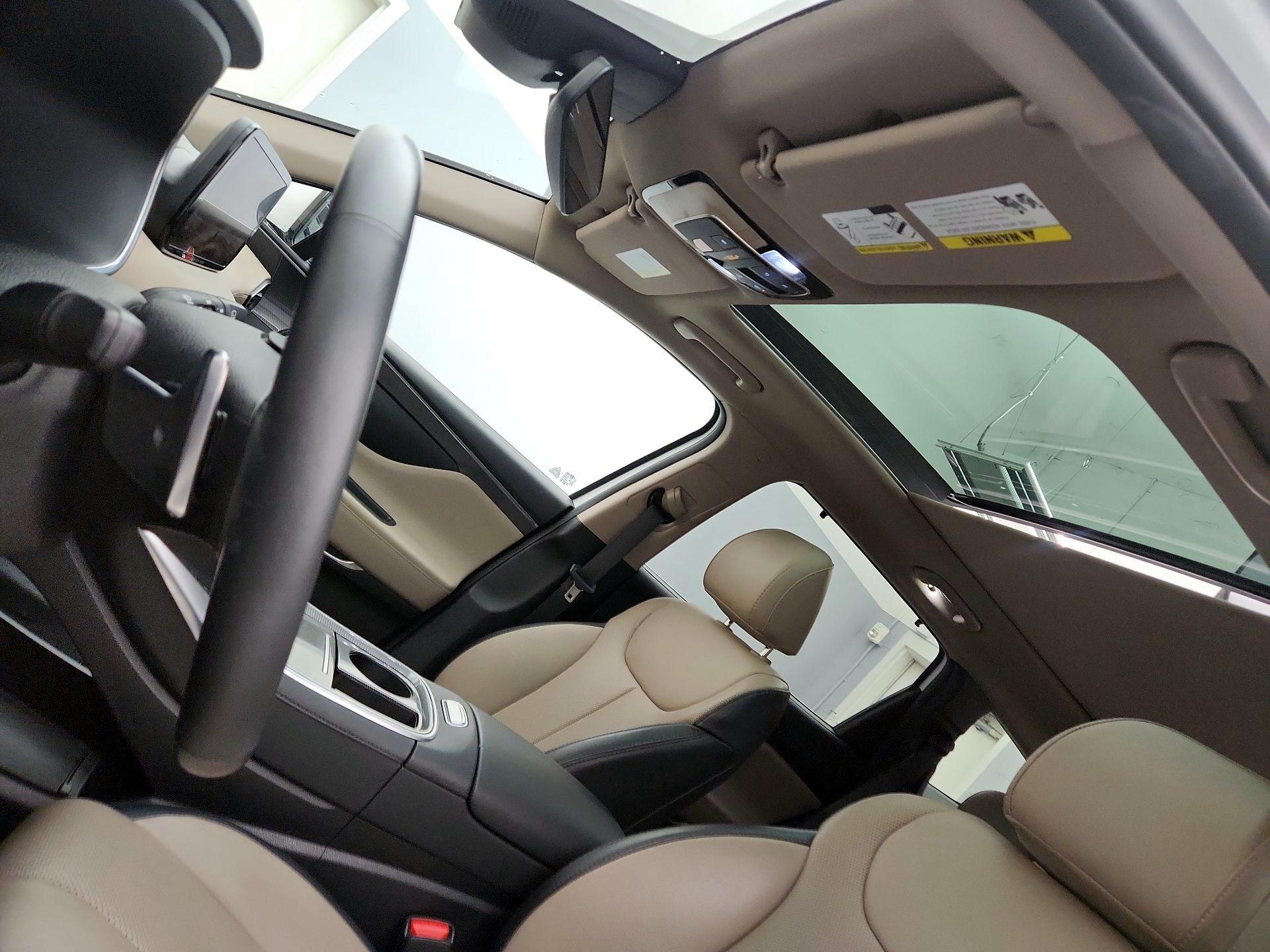 Thumbnail: 2023 Hyundai Santa Fe - 20