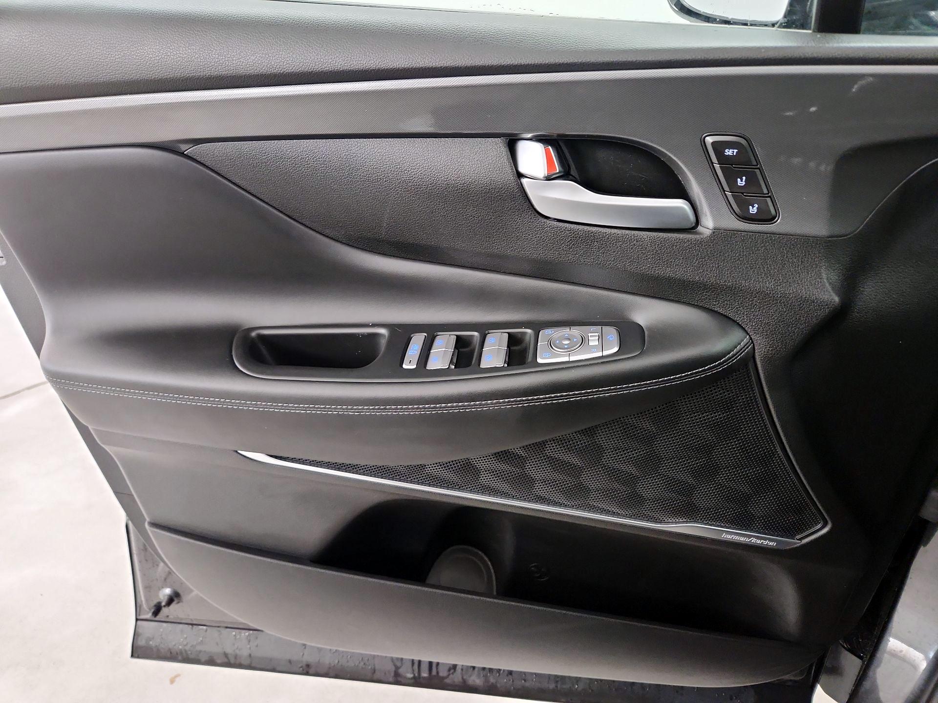 Thumbnail: 2023 Hyundai Santa Fe - 12