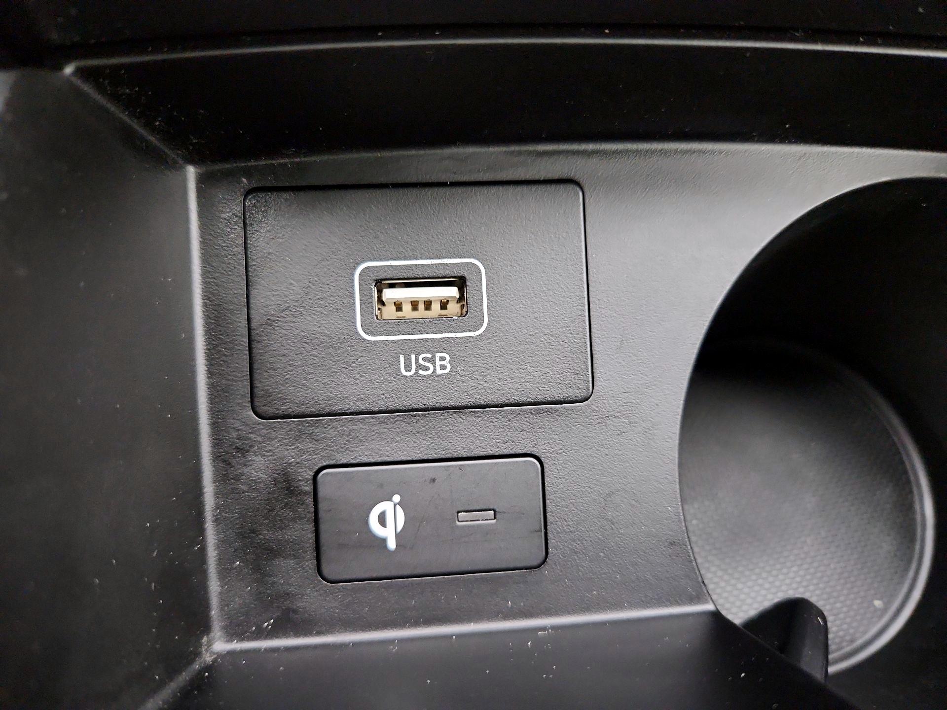 Thumbnail: 2023 Hyundai Santa Fe - 19