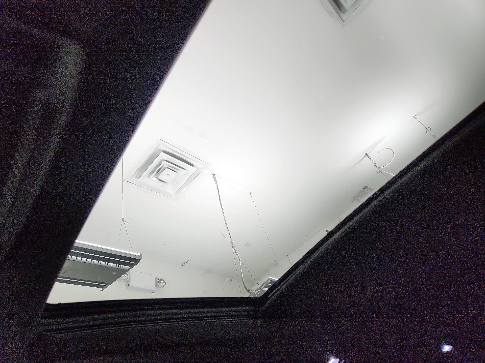 Thumbnail: 2025 Cadillac XT6 - 20