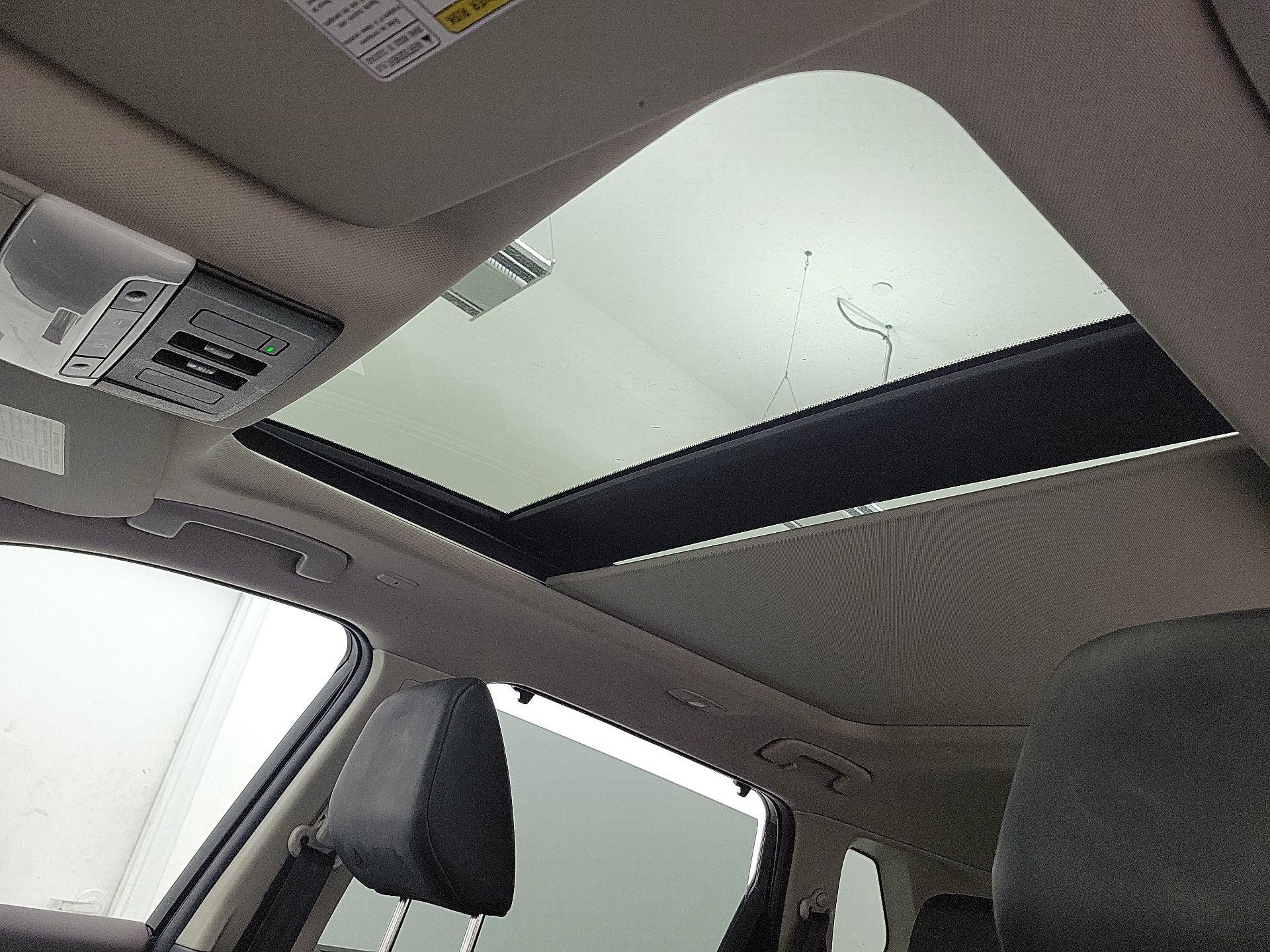 Thumbnail: 2022 Nissan Rogue - 19