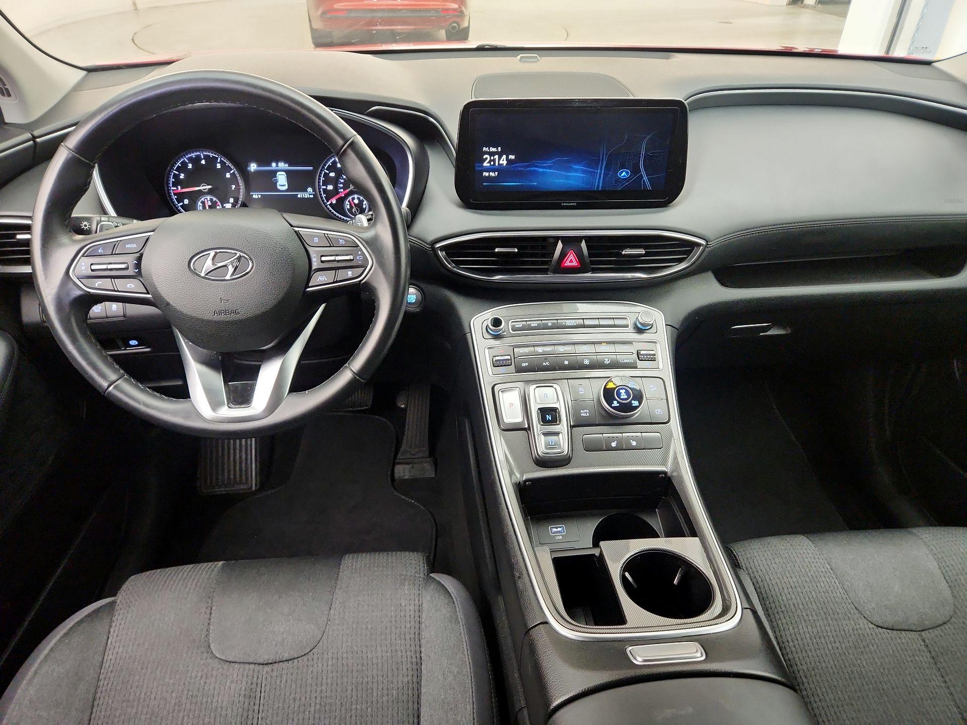 Thumbnail: 2023 Hyundai Santa Fe - 9