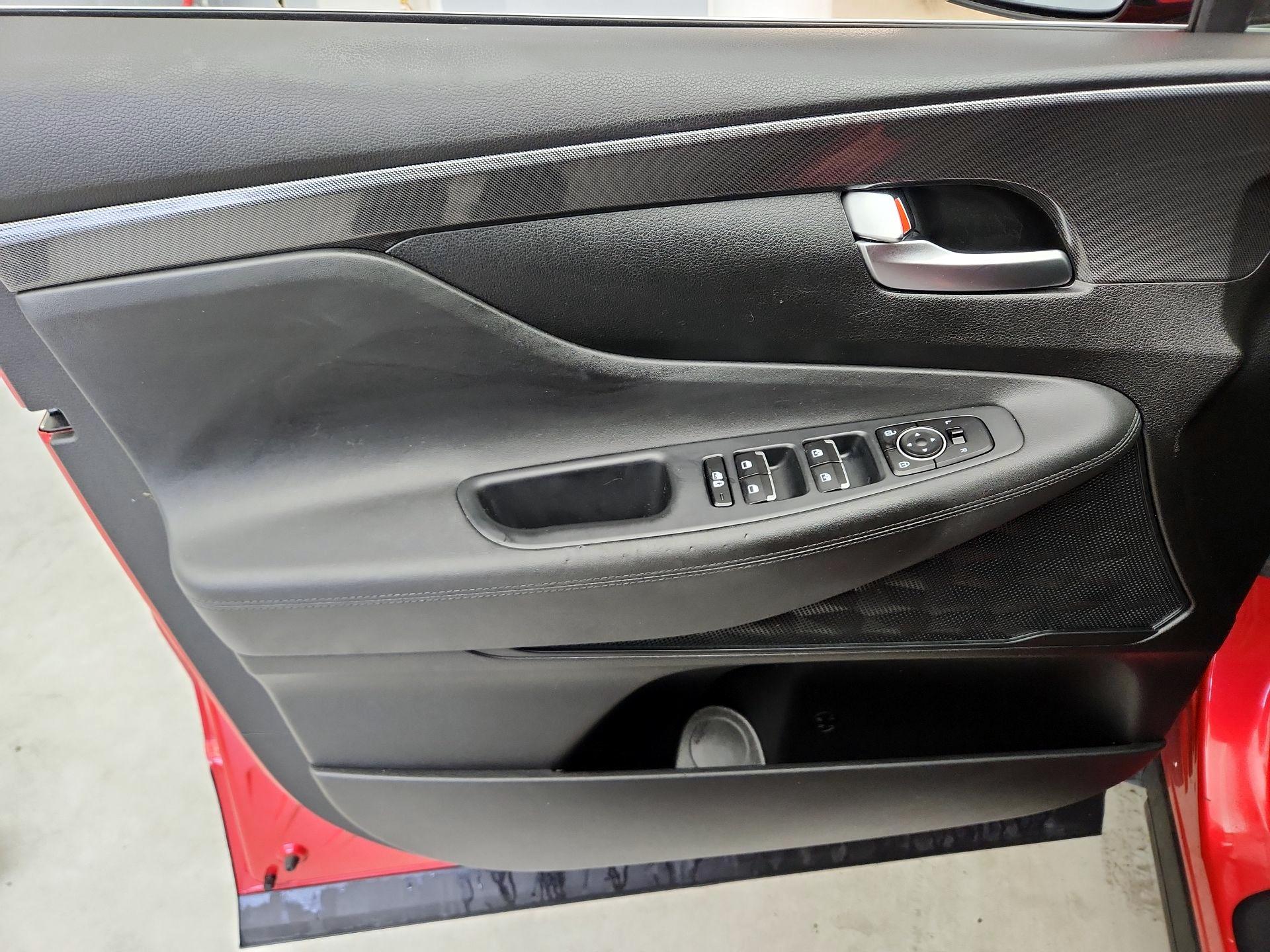 Thumbnail: 2023 Hyundai Santa Fe - 12