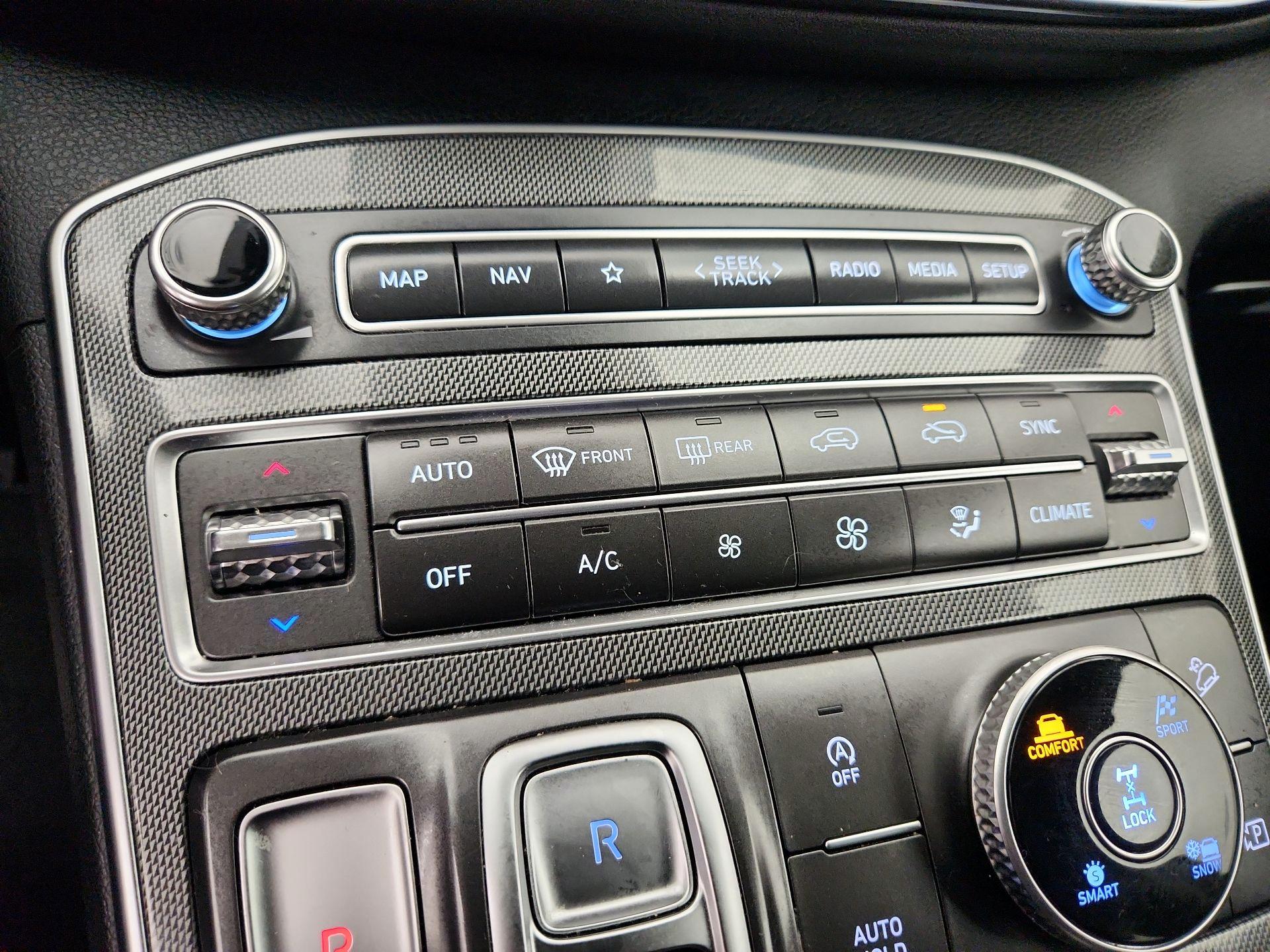 Thumbnail: 2023 Hyundai Santa Fe - 17