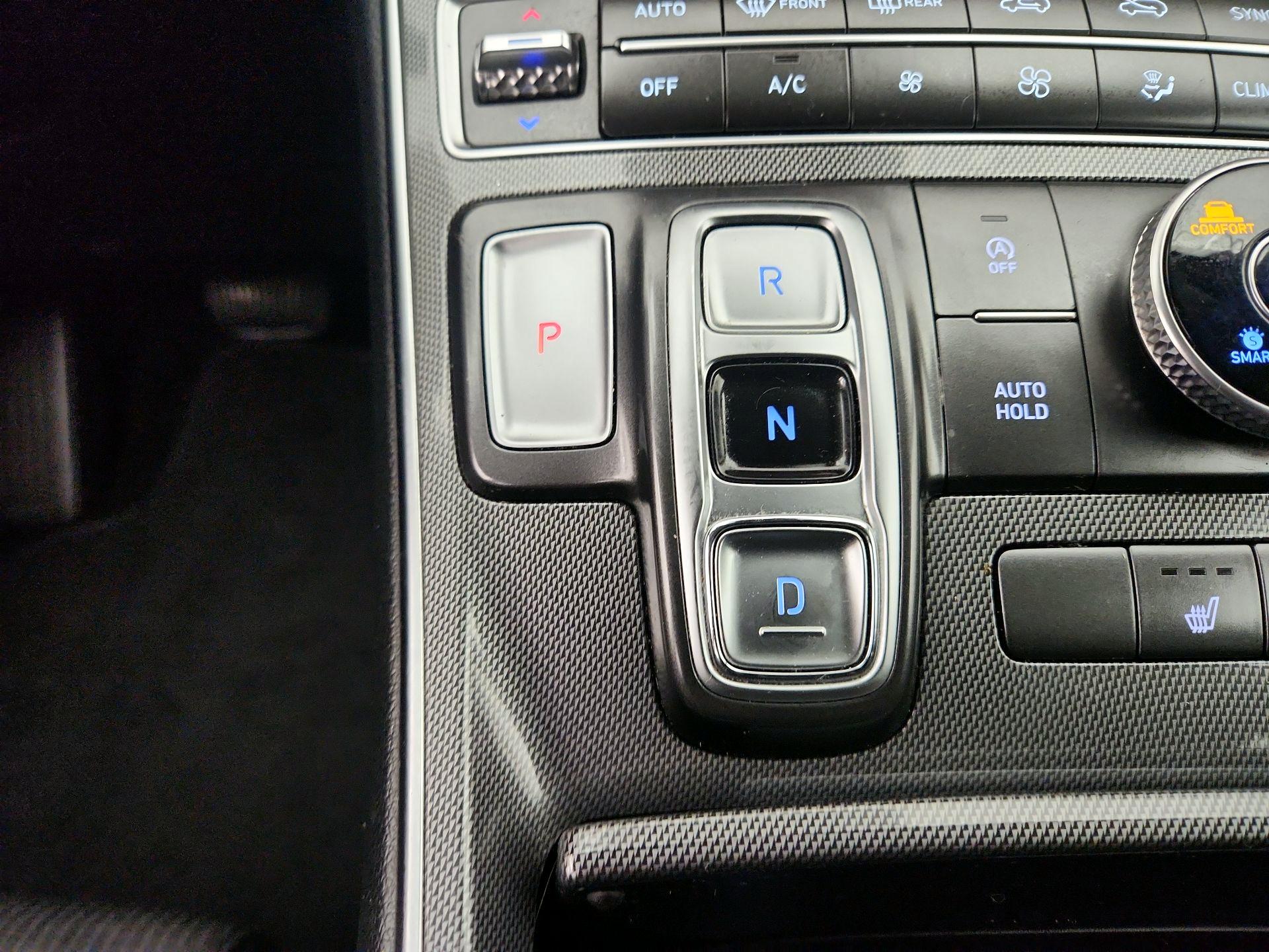 Thumbnail: 2023 Hyundai Santa Fe - 18