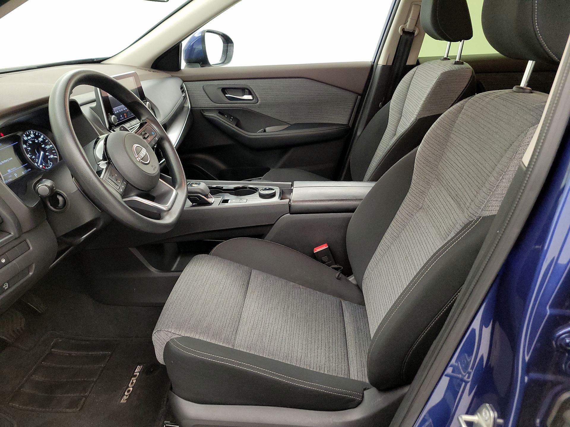 Thumbnail: 2023 Nissan Rogue - 11