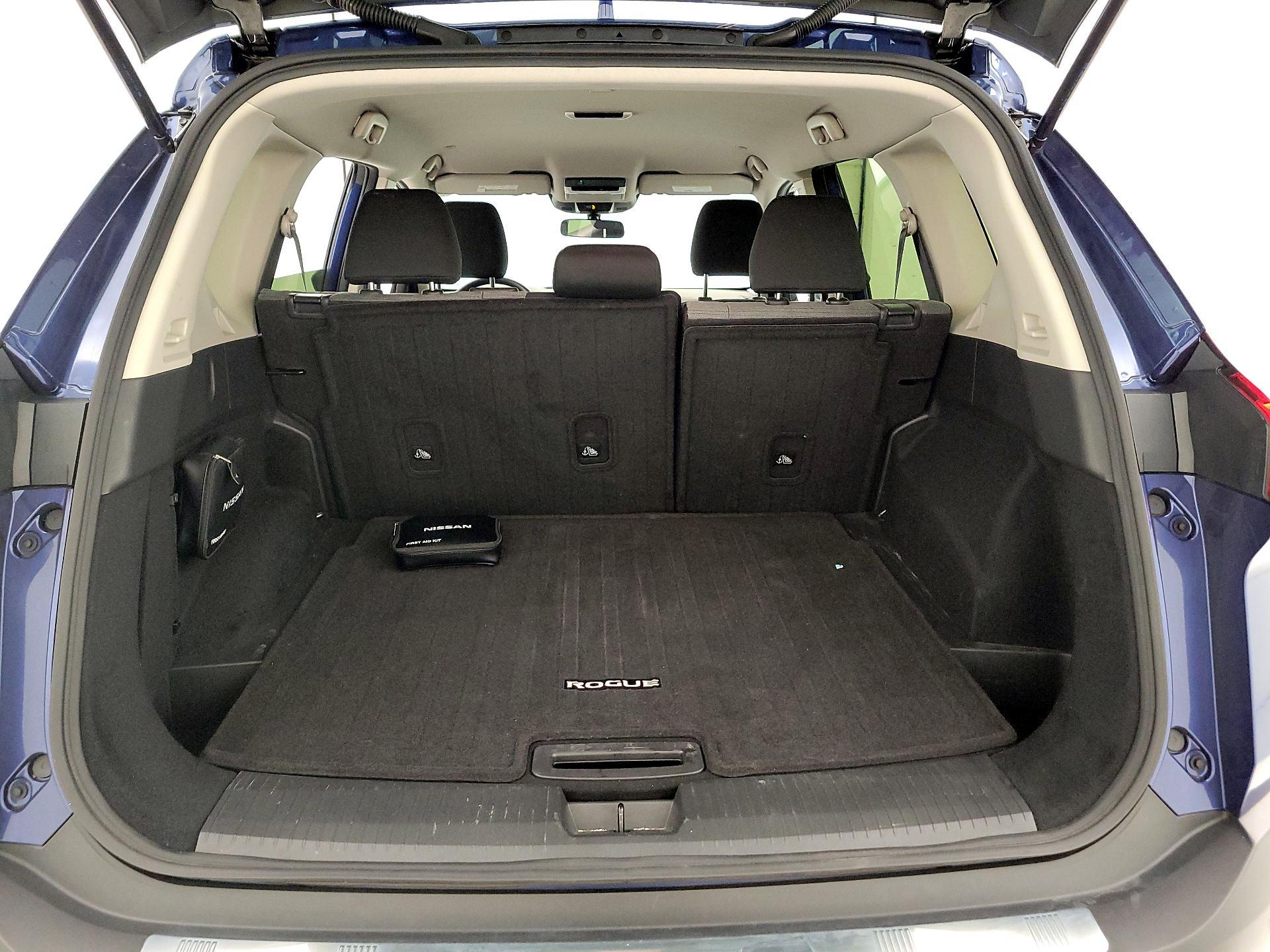 Thumbnail: 2023 Nissan Rogue - 20