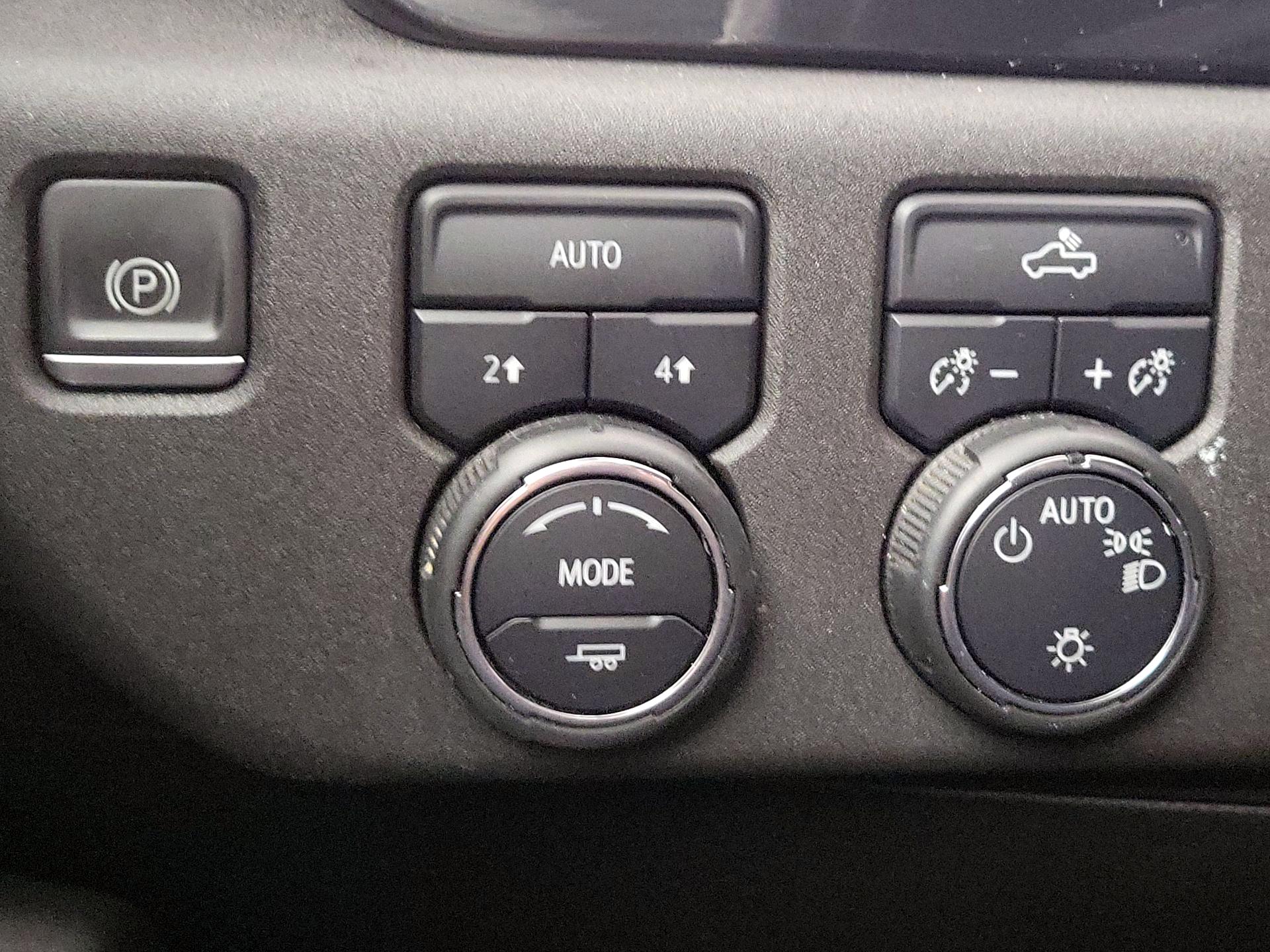 Thumbnail: 2022 Chevrolet Silverado 1500 - 13