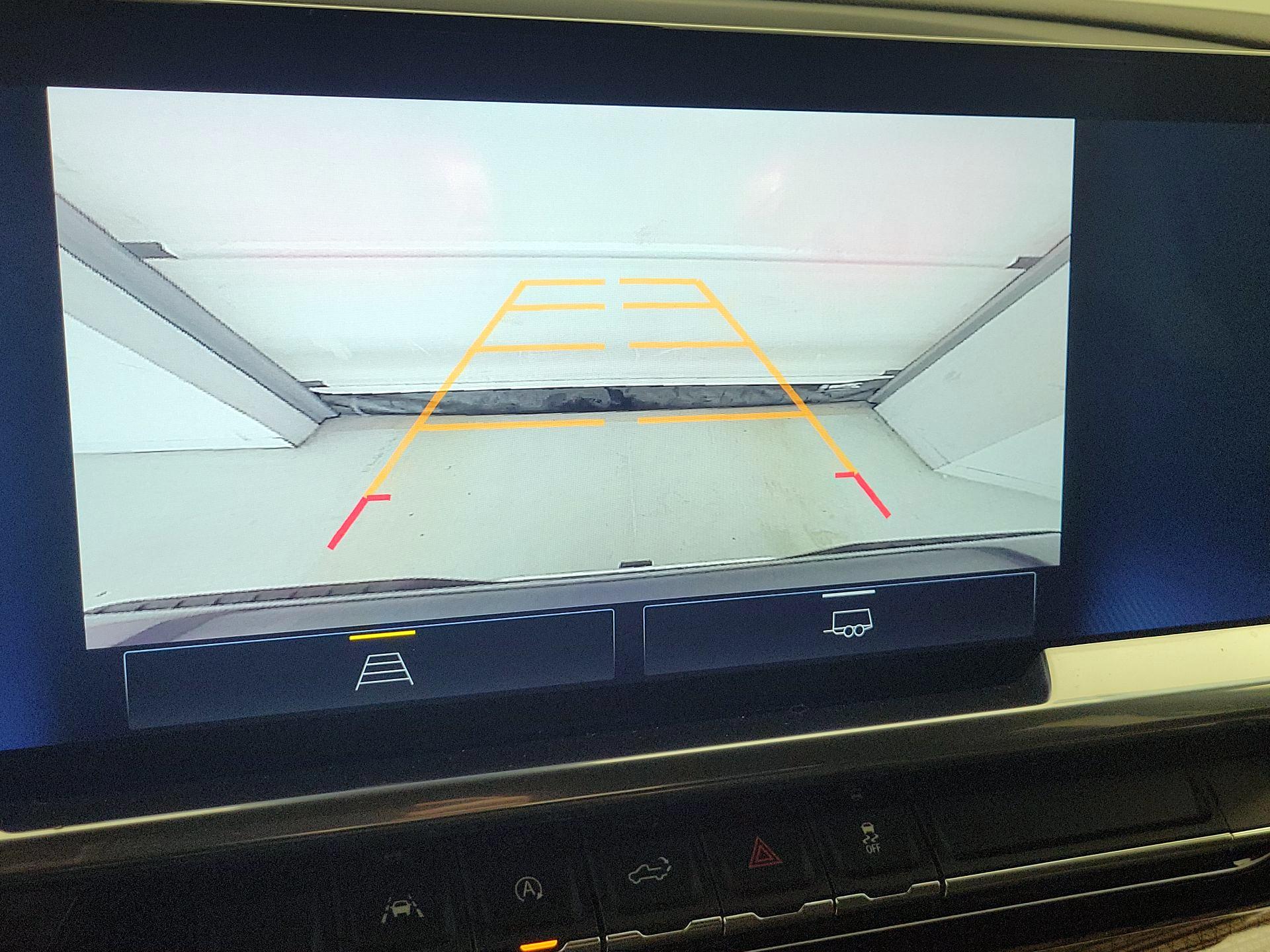 Thumbnail: 2022 Chevrolet Silverado 1500 - 14