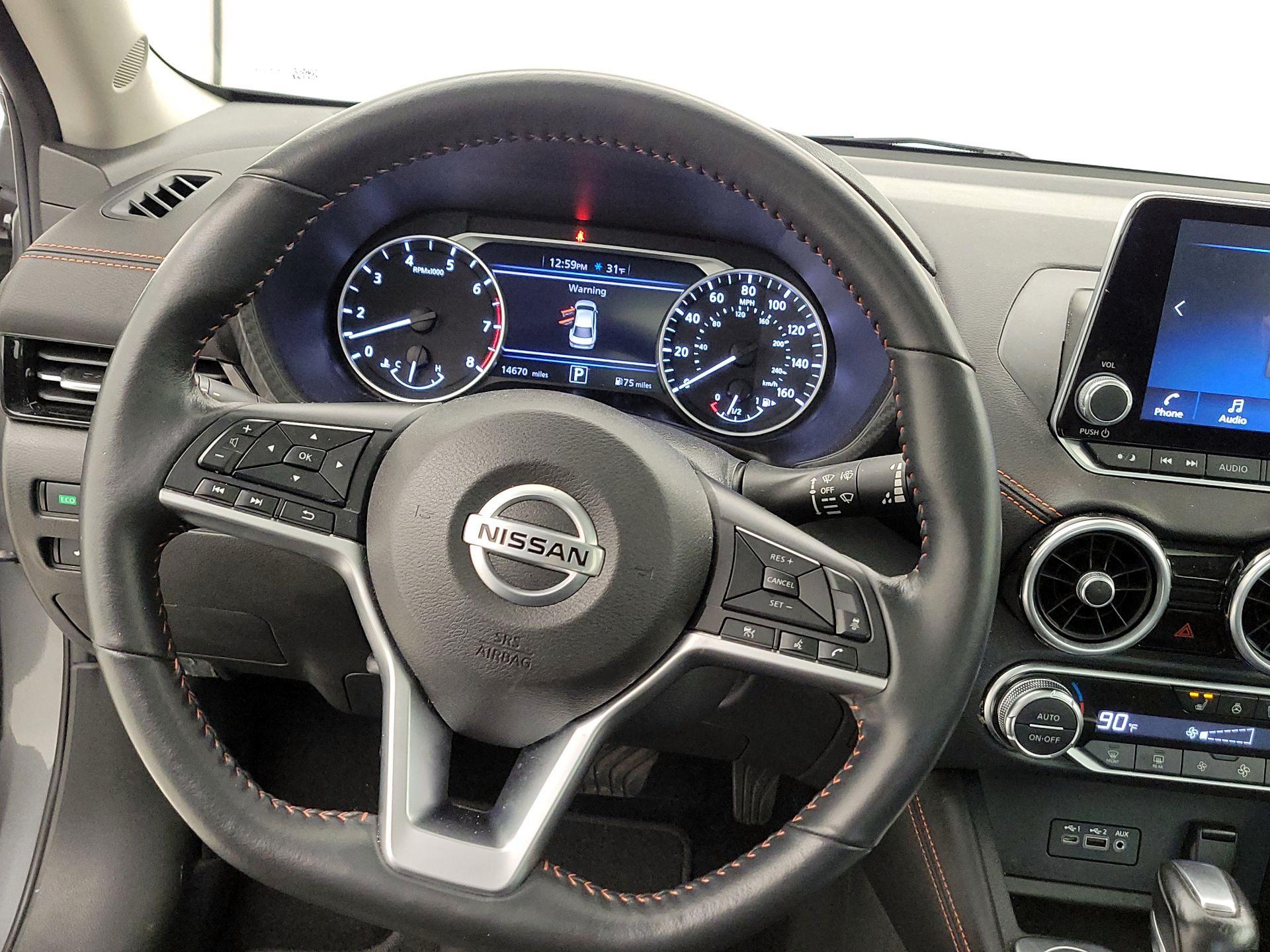 Thumbnail: 2022 Nissan Sentra - 10